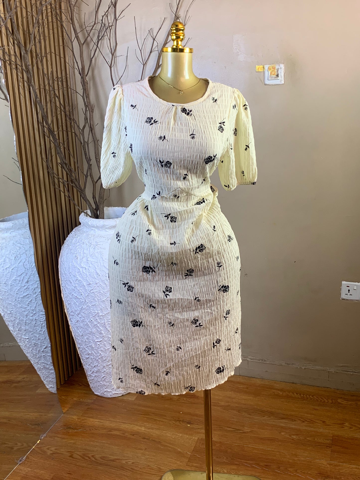 FEYI64 SIZE12 dress