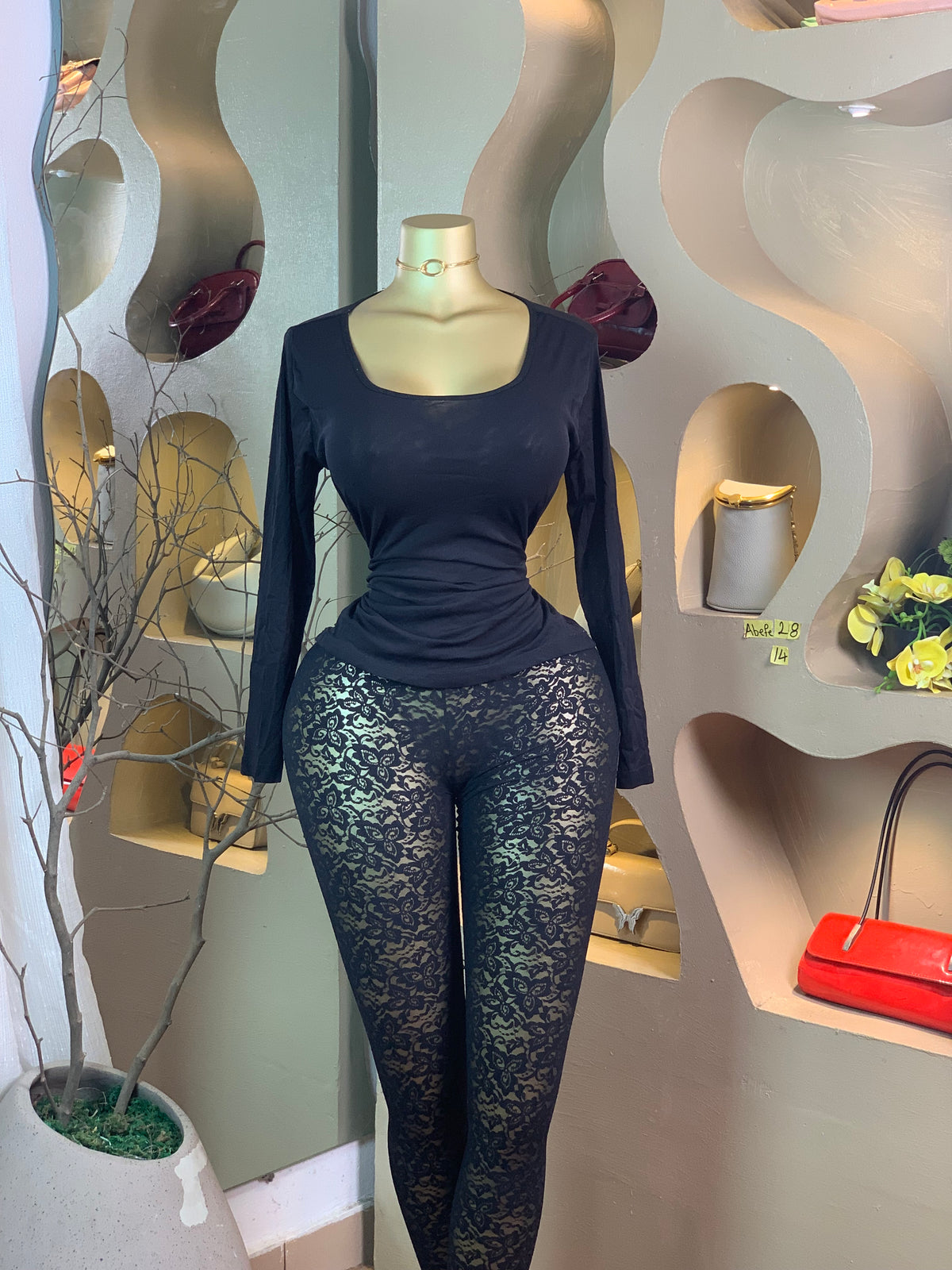 ABEFE28 SIZE14 top only