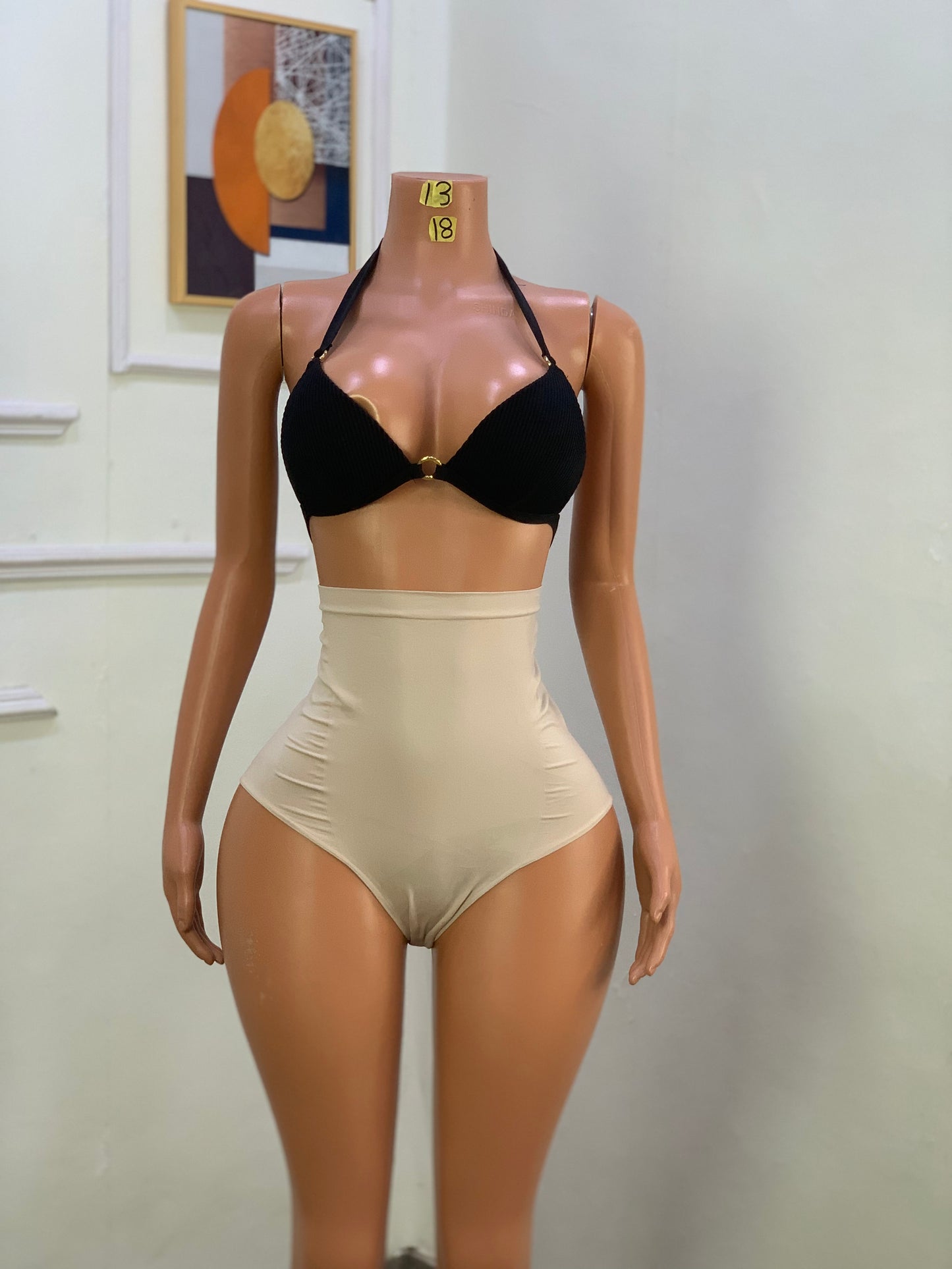 Bodyshaper13 size 18