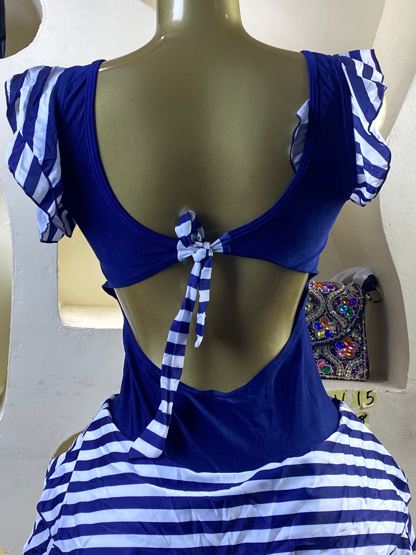 SIZE8 23NOV15(swim suit)