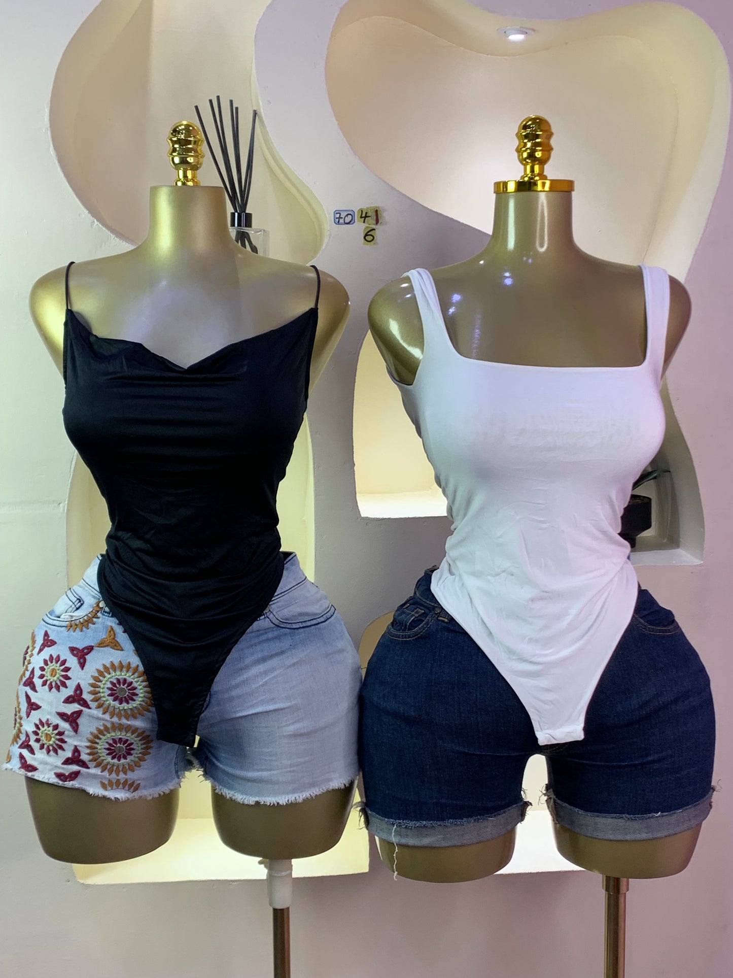 SIZE6 7O41B (white)