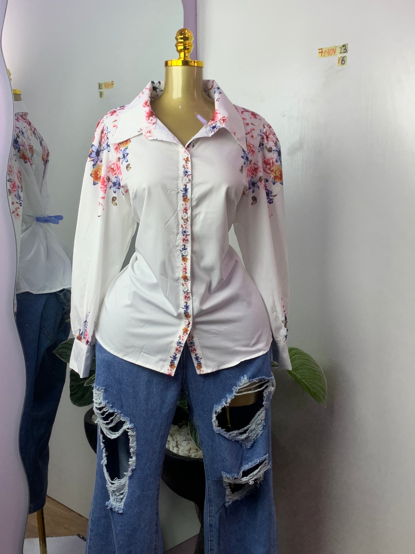 SIZE16 7NOV23(top only)