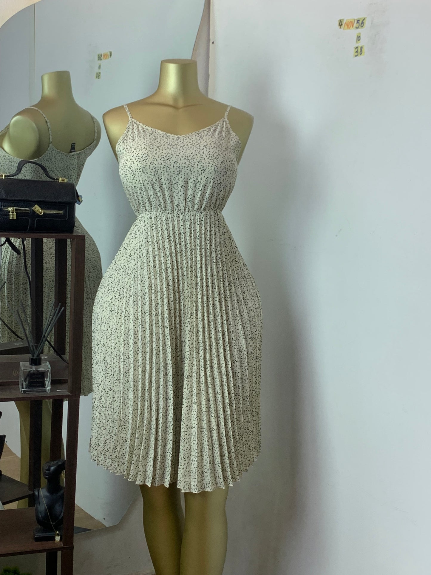 SIZE10 4NOV56 Length38