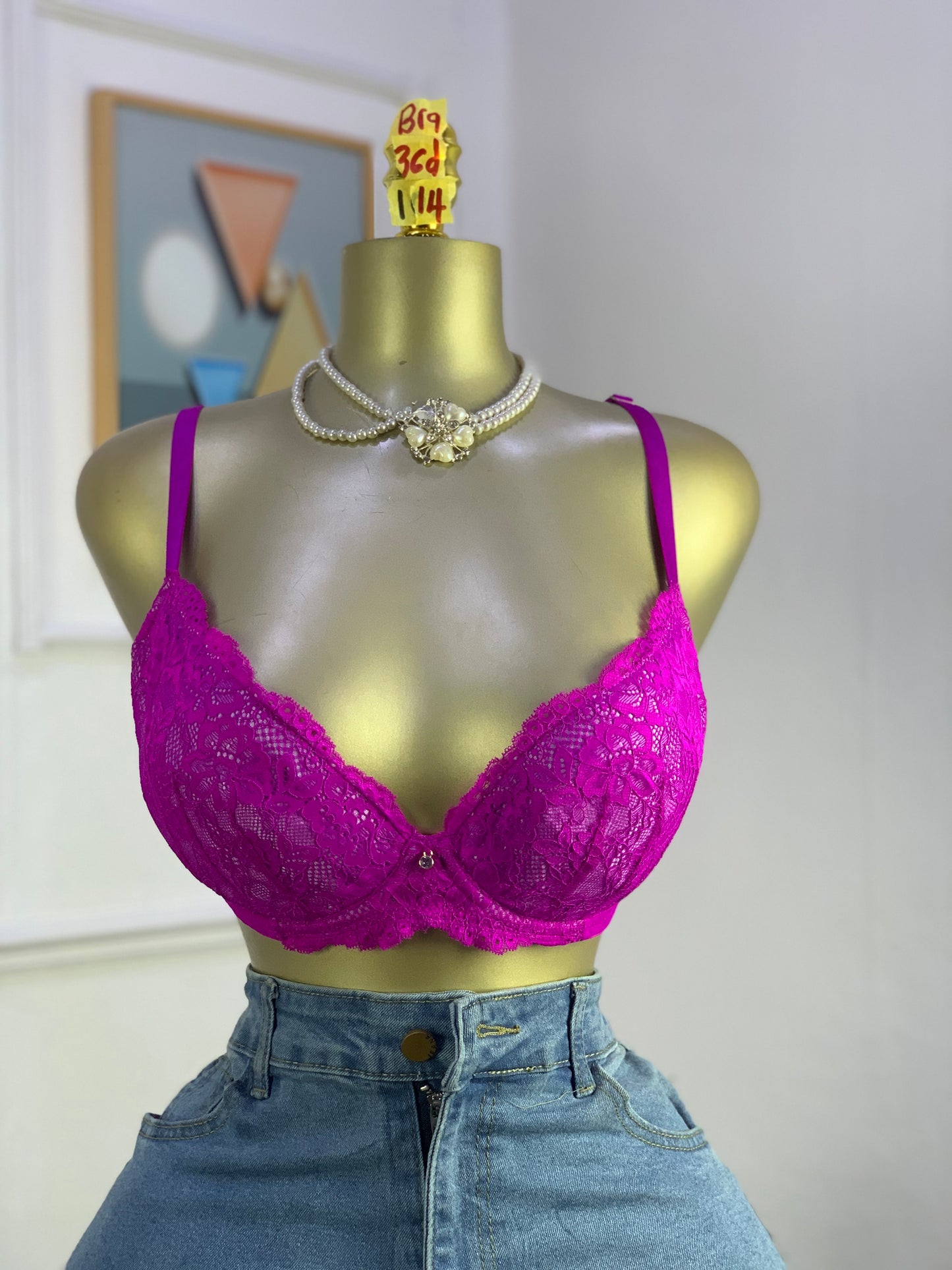 SIZE 36d Bra114