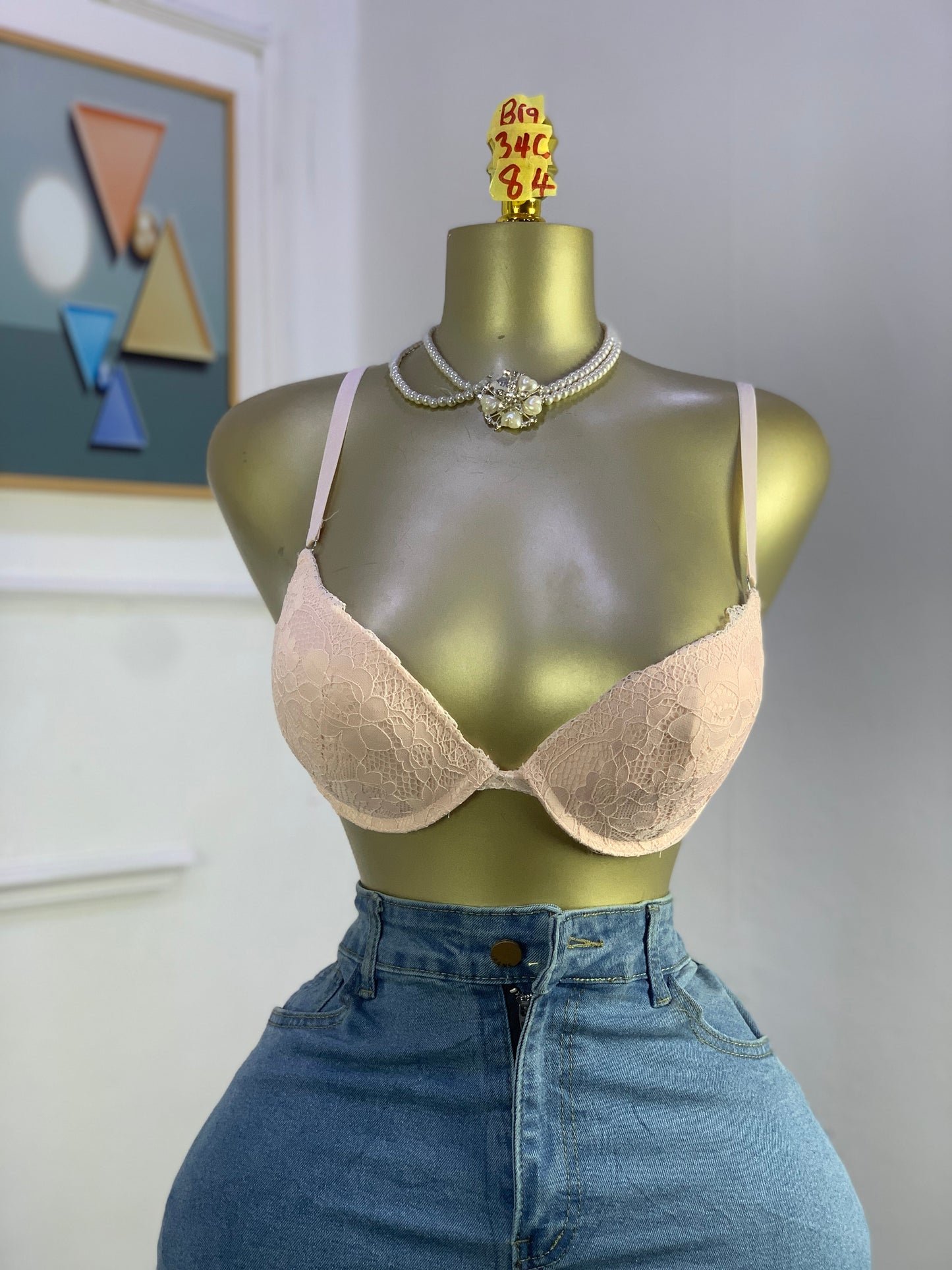 SIZE 34c Bra84