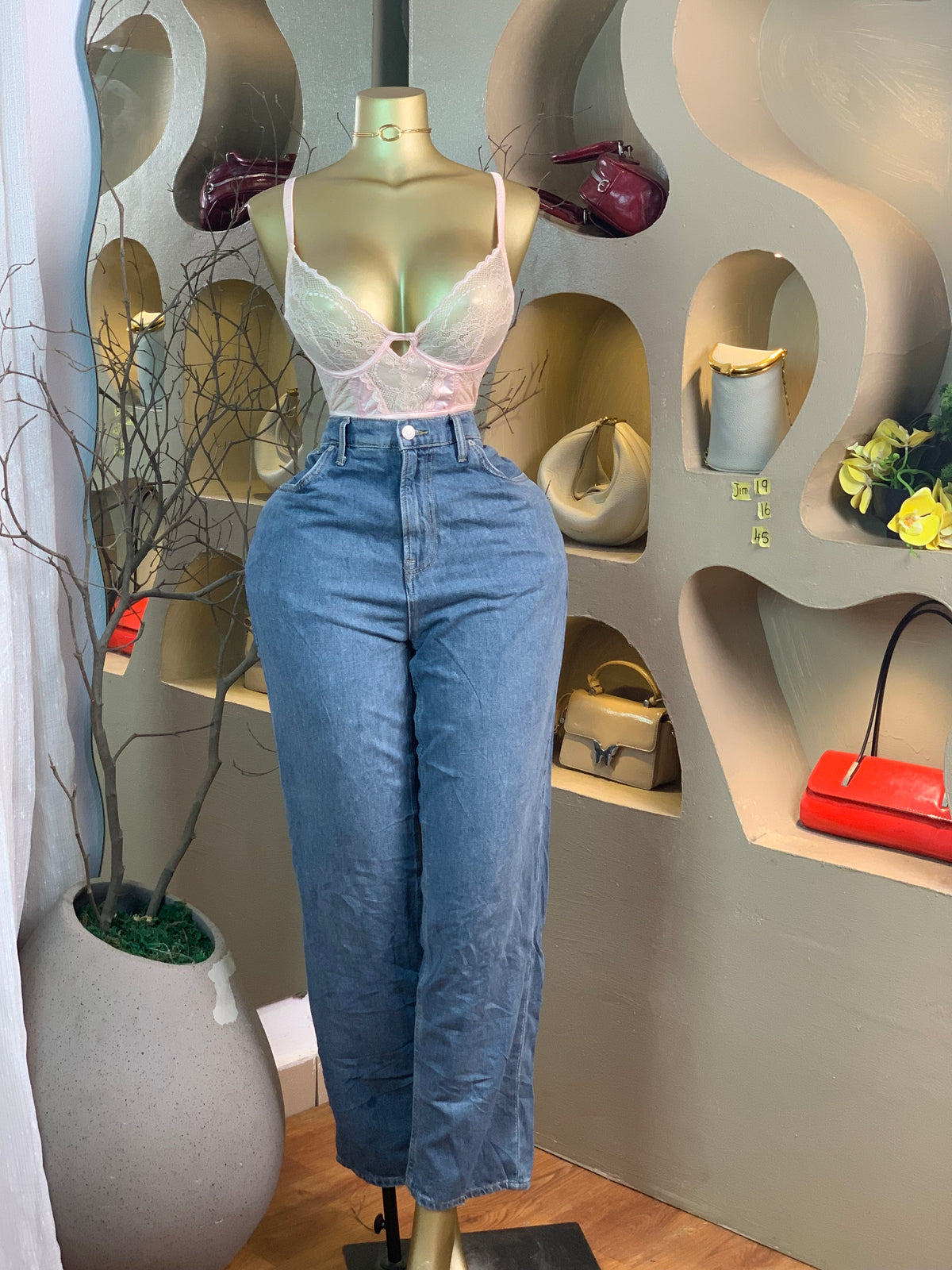 JIM19 SIZE16 Length45 jean only