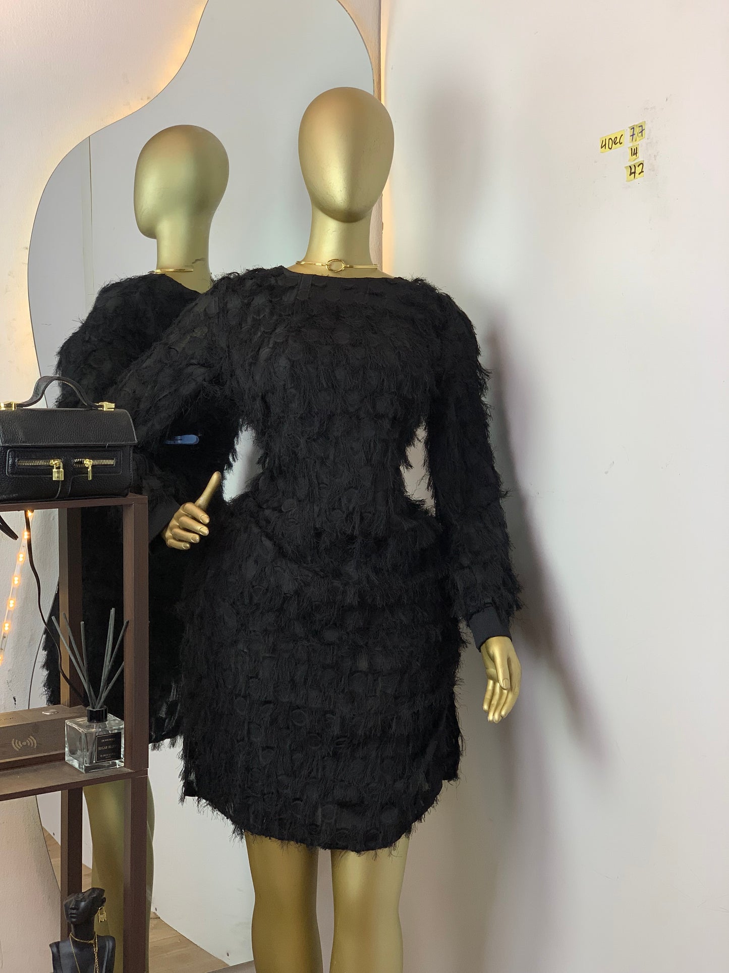 SIZE14 4DEC77 Length42