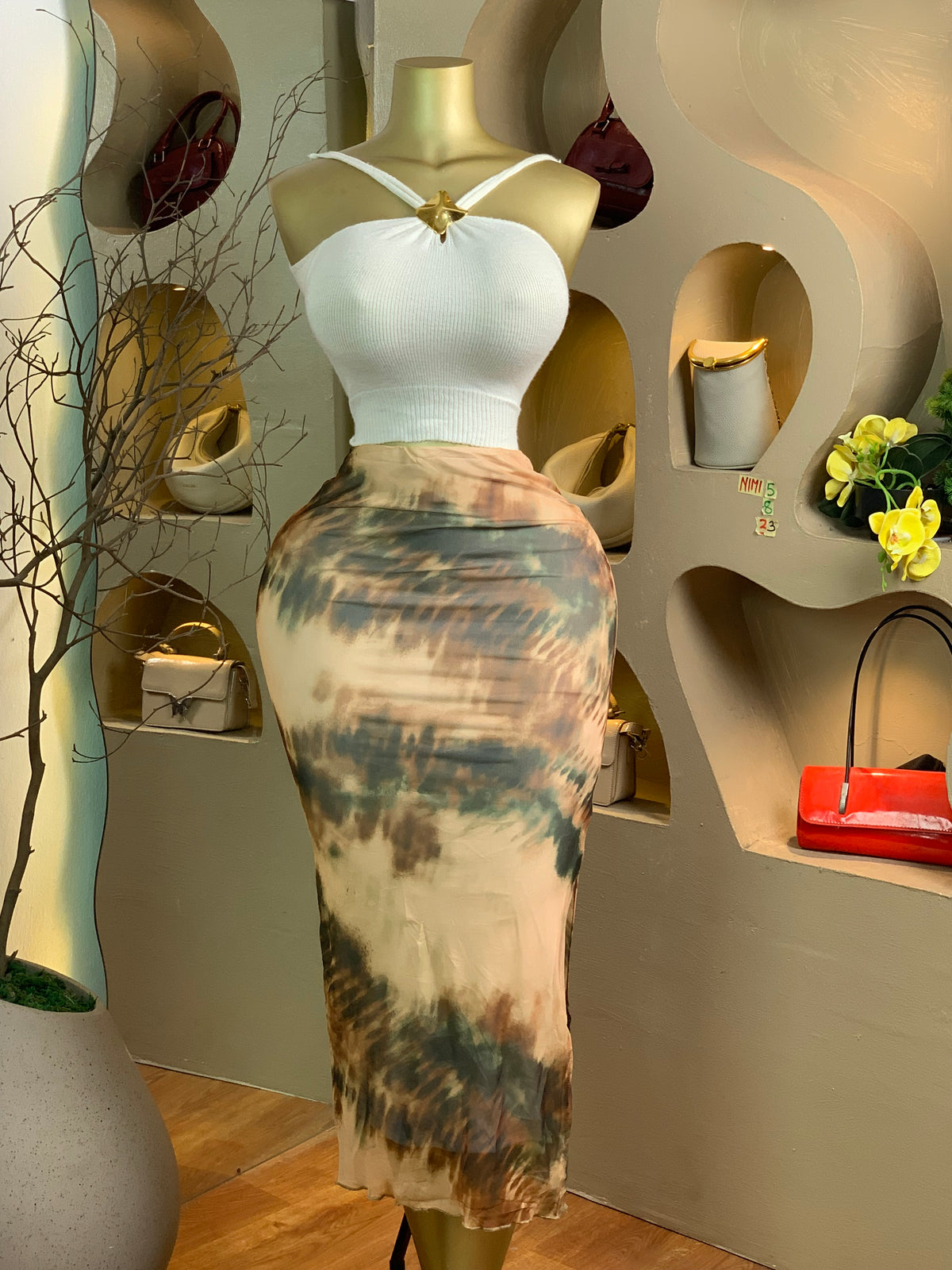 NIMI5 SIZE8 Length33(skirt only)