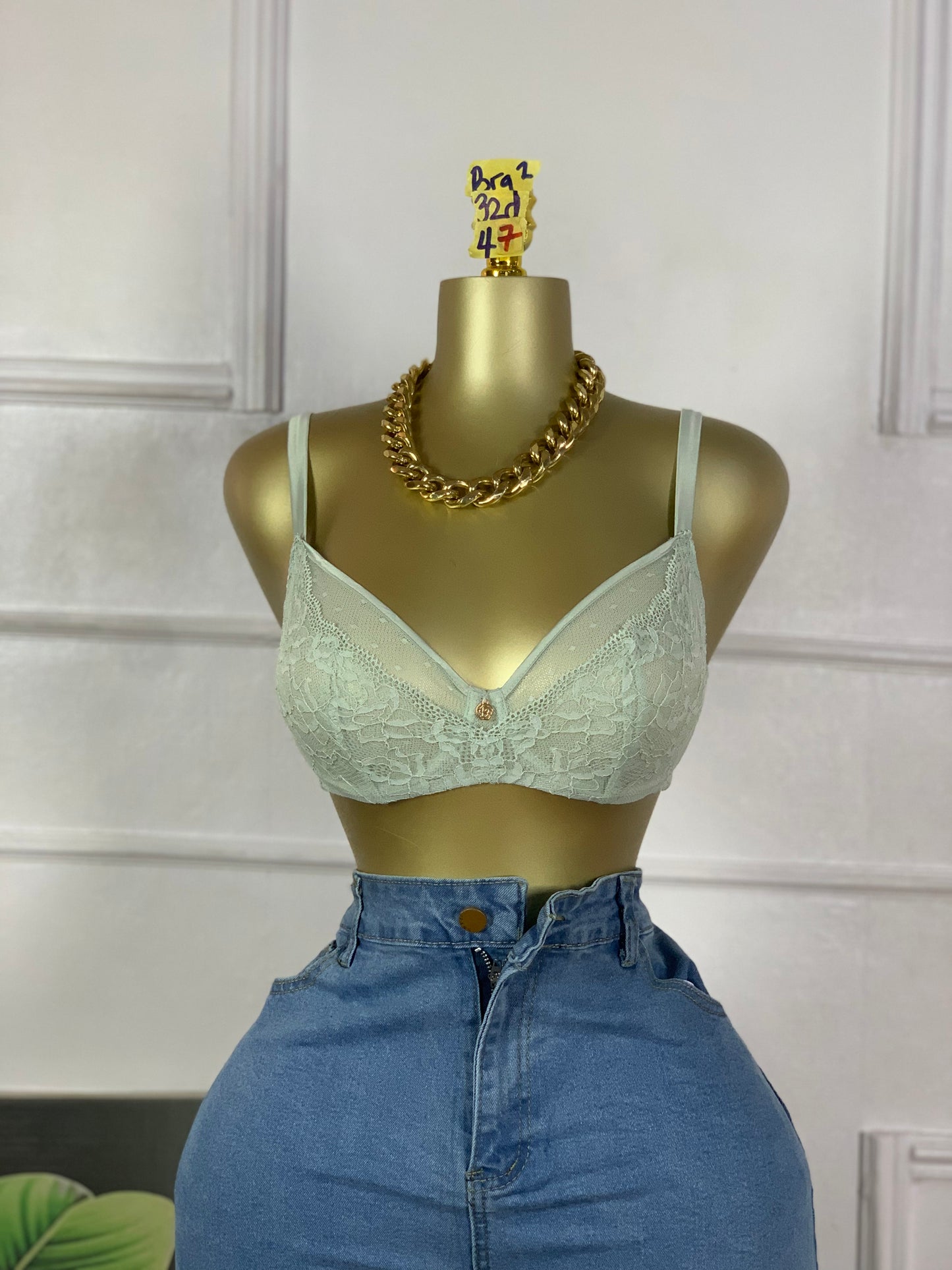 SIZE 32d BRA2 47