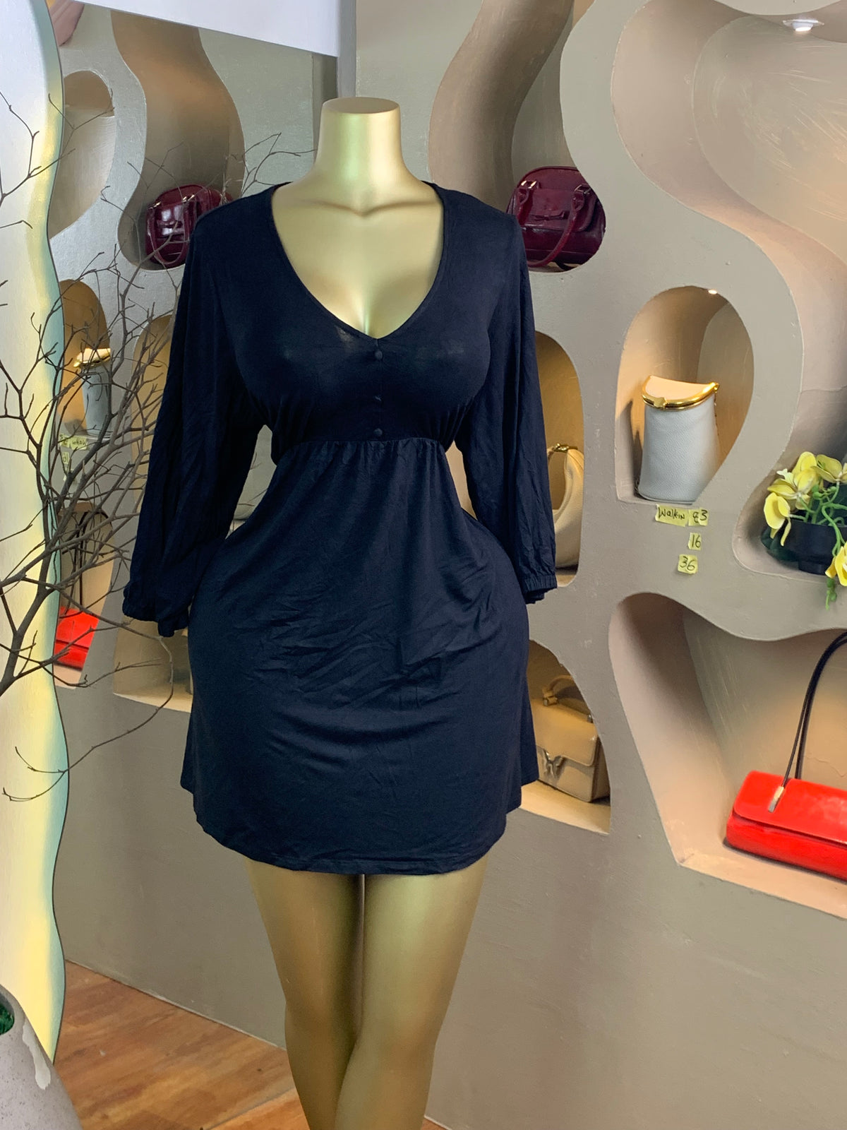 WALK-IN83 SIZE16 Length36 black dress