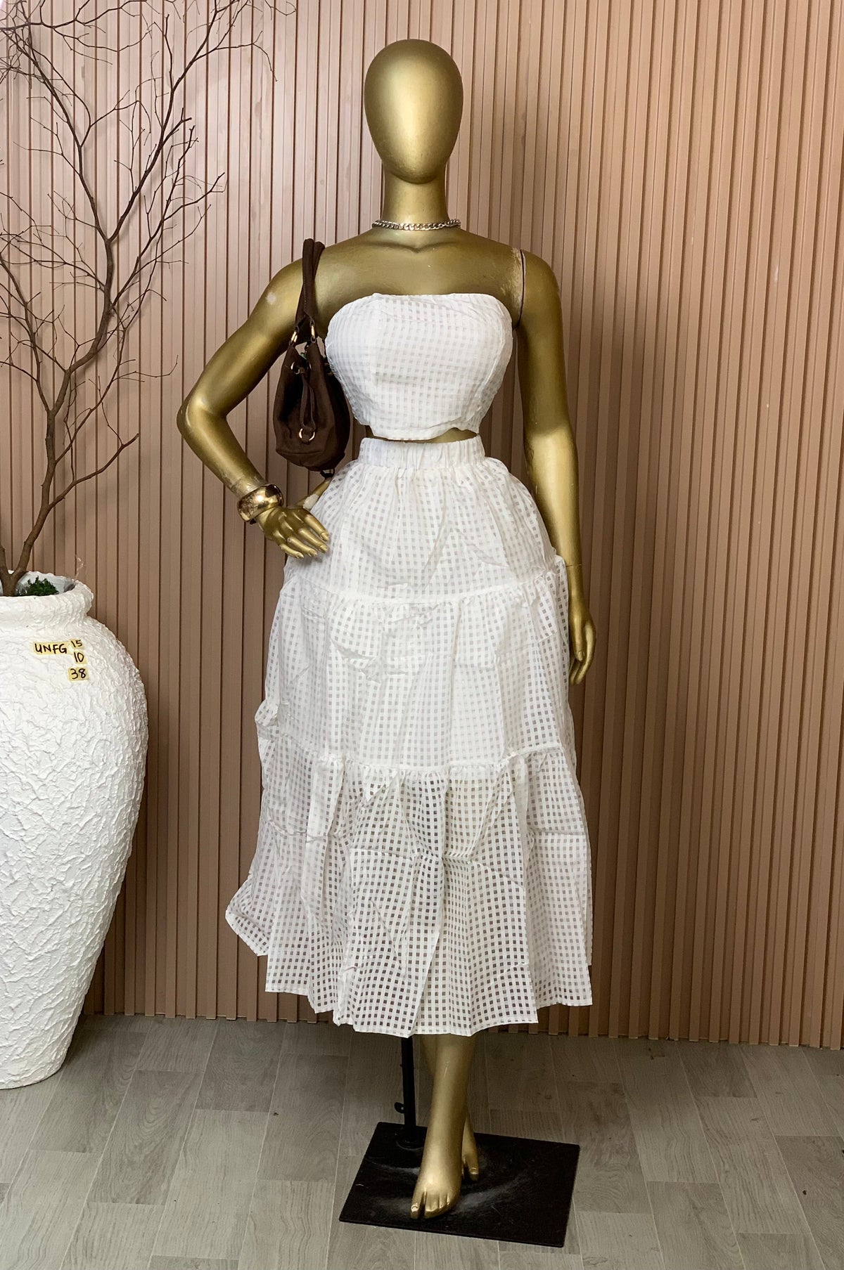 Unforgettable15 SIZE10 Length38 Brand new white two piece