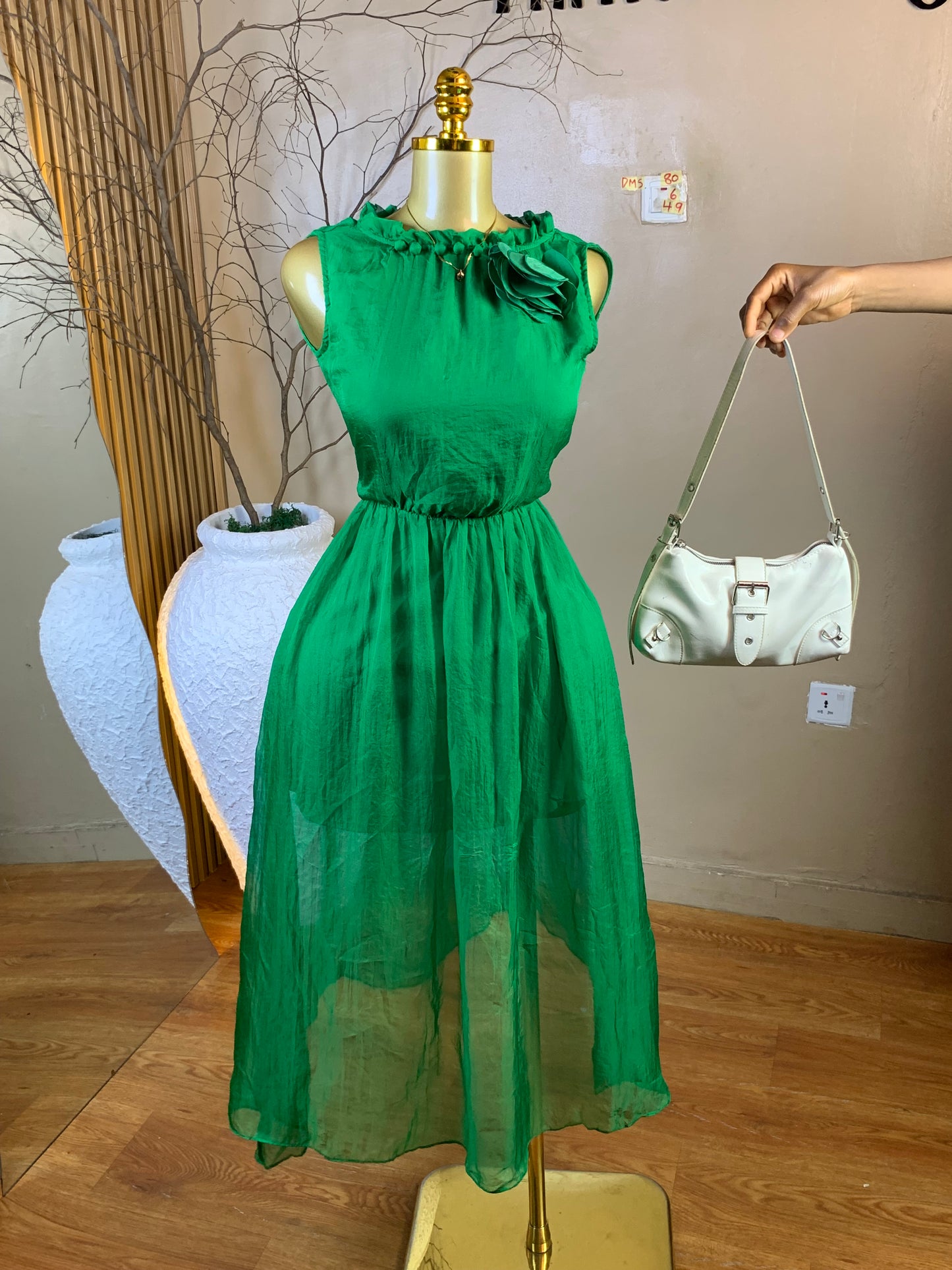 DAMSEL80 SIZE6 Length48 green chiffon dress