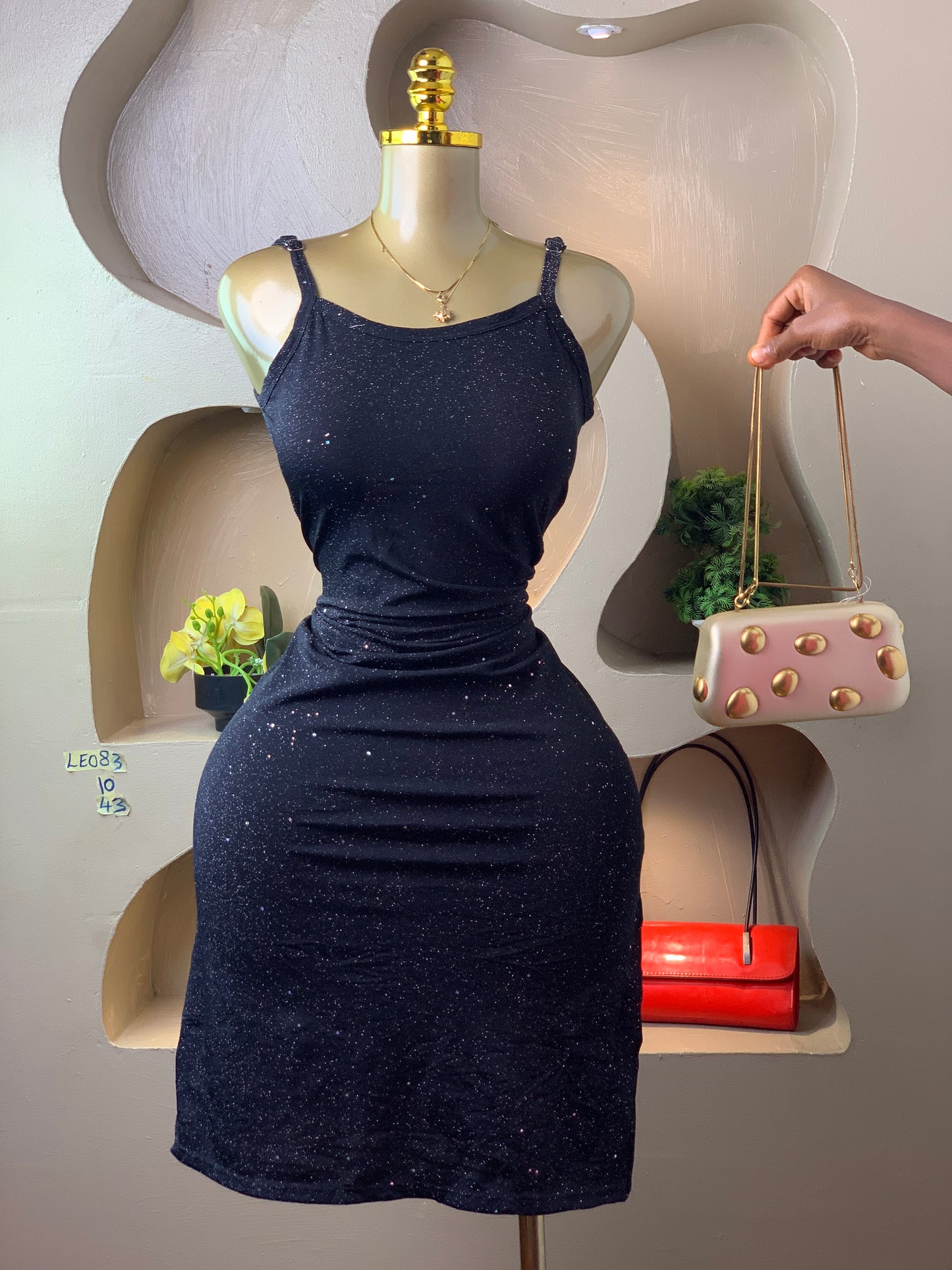 LEO83 BLACK DRESS SIZE10 Length43