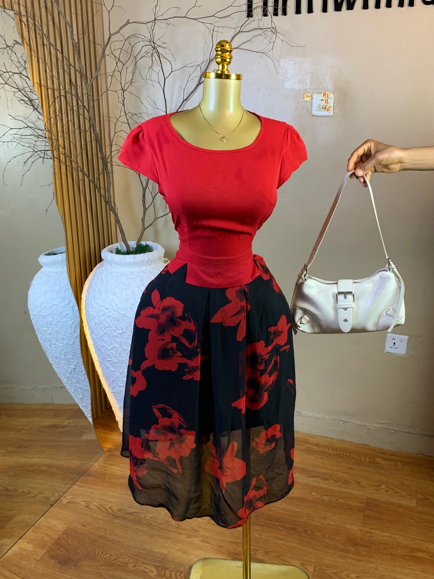 DAMSEL81 SIZE12 Length46 little stain