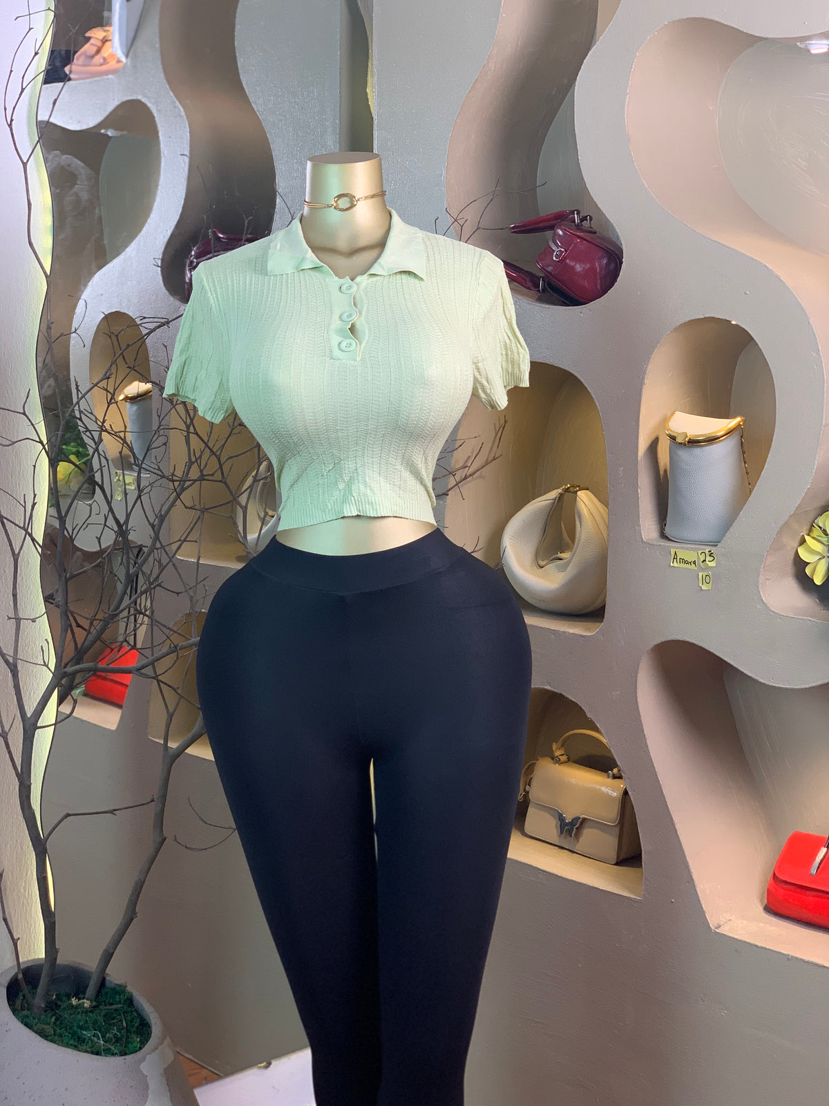 AMARA23 SIZE10 top only