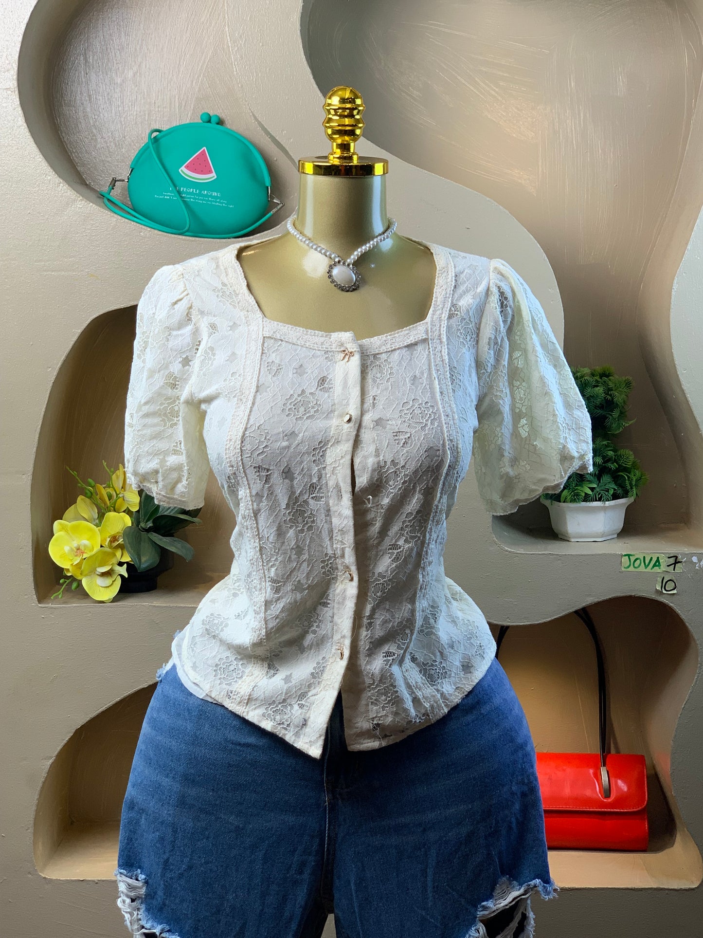 SIZE10 JOVA7 (one button off)