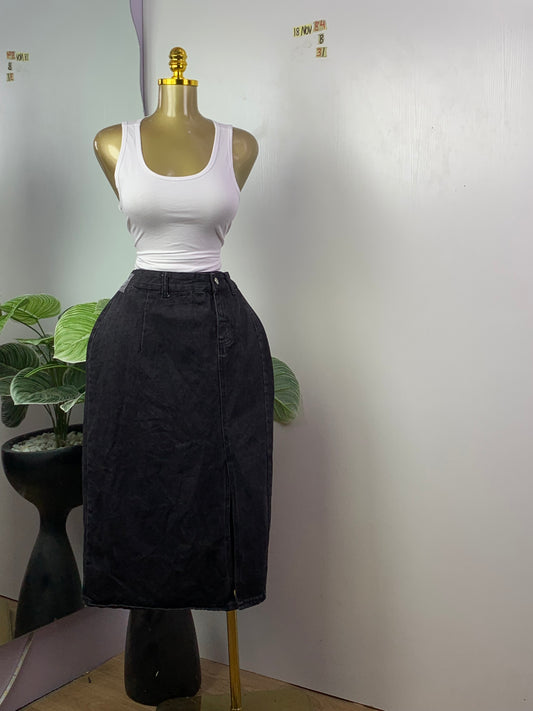 SIZE8 18NOV84 Length31(skirt only)