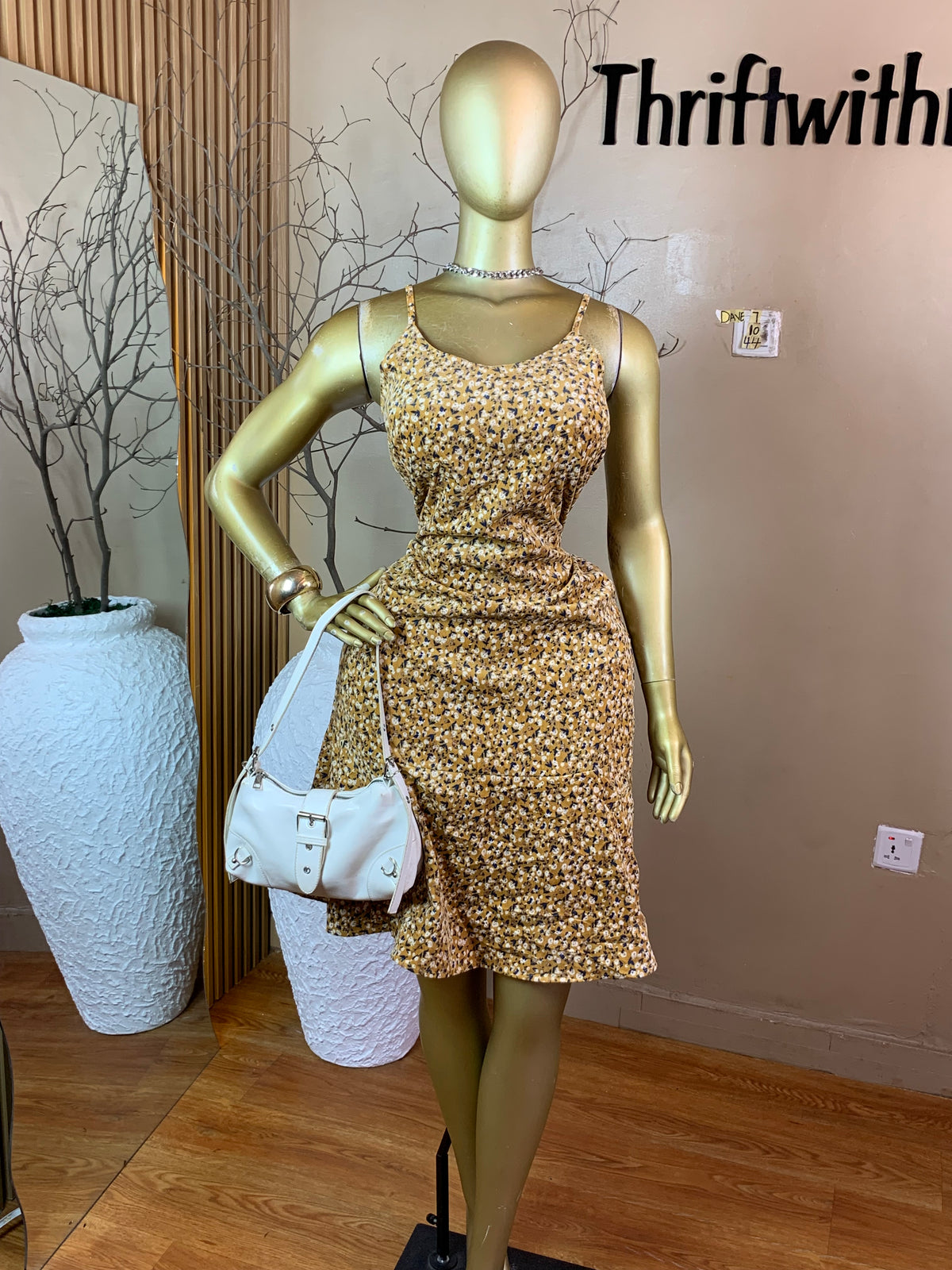 DAVE7 FLORAL DRESS SIZE10 Length44