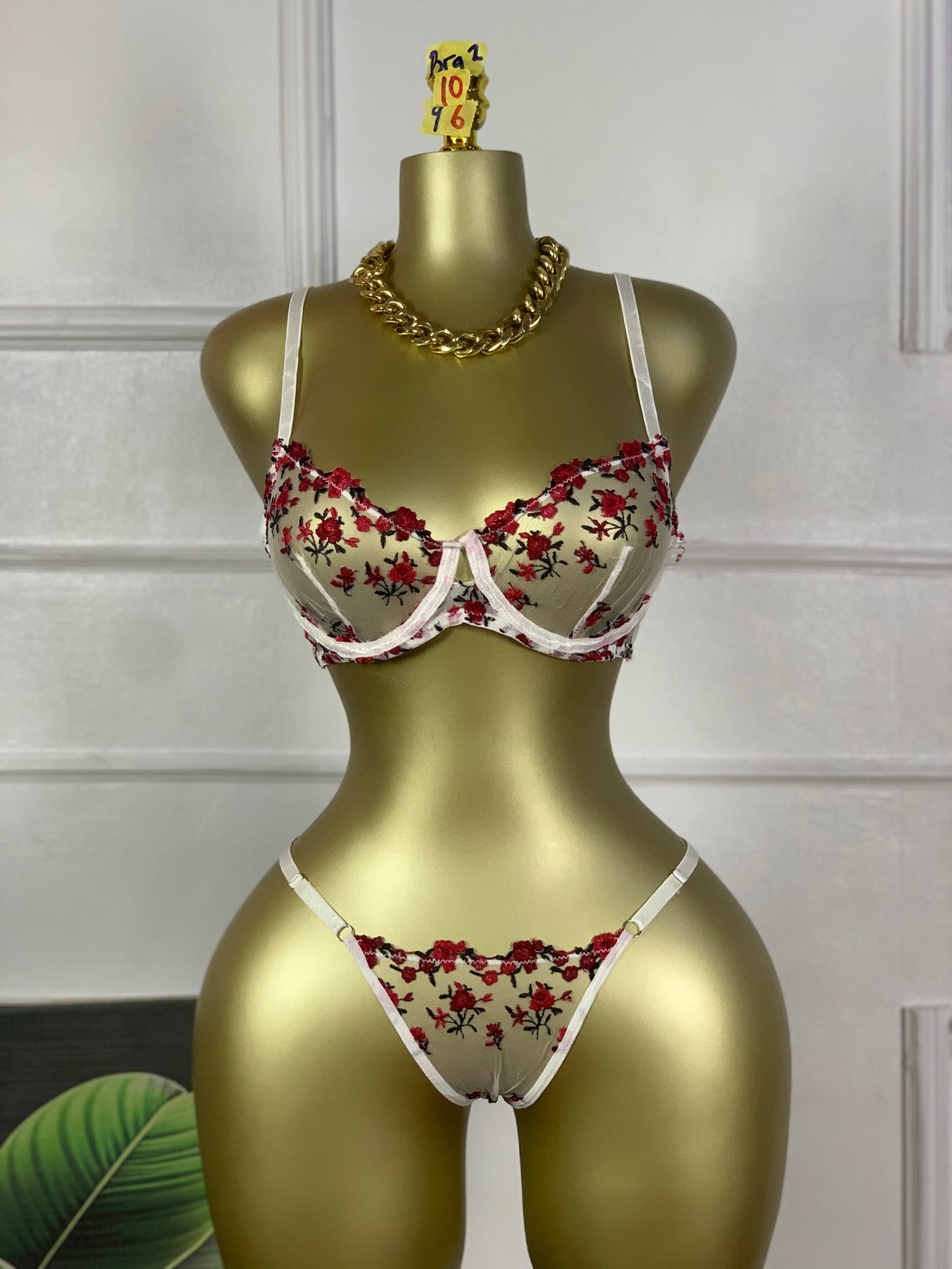 SIZE 10 BRA2 96