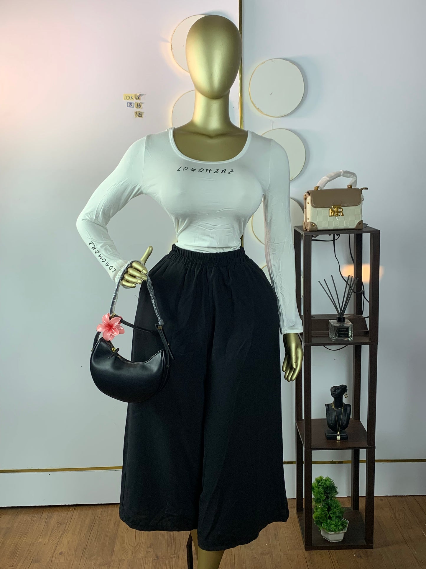 SIZE16 10K18A (Top Only)