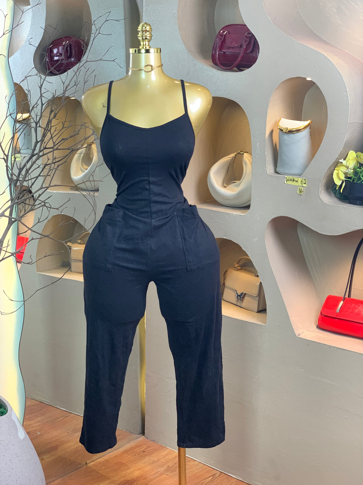 WALK-IN62 SIZE14 black jumpsuit