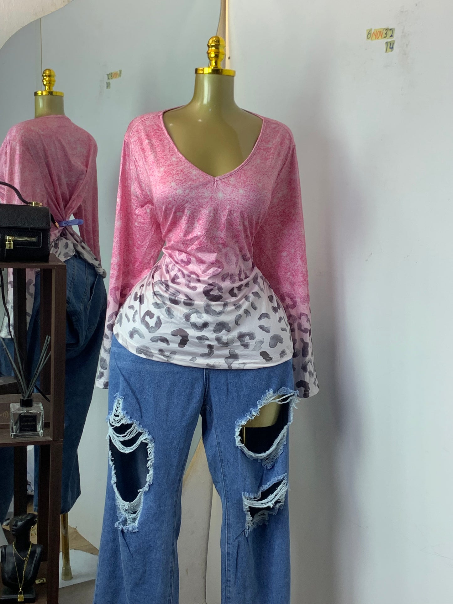 SIZE14 6NOV32(top only)