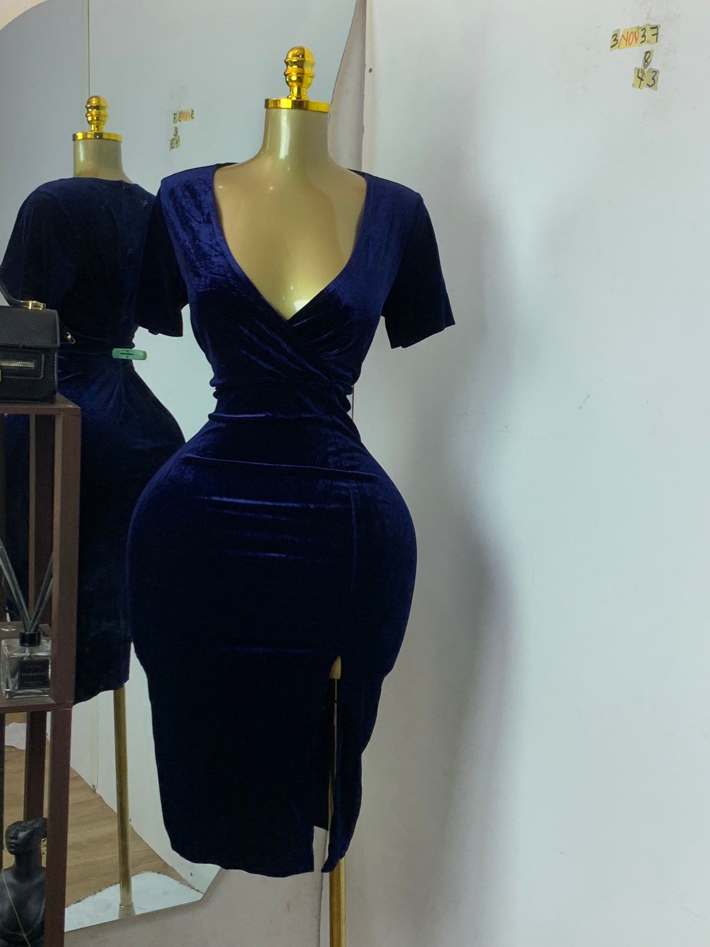 SIZE8 3NOV37 Length43