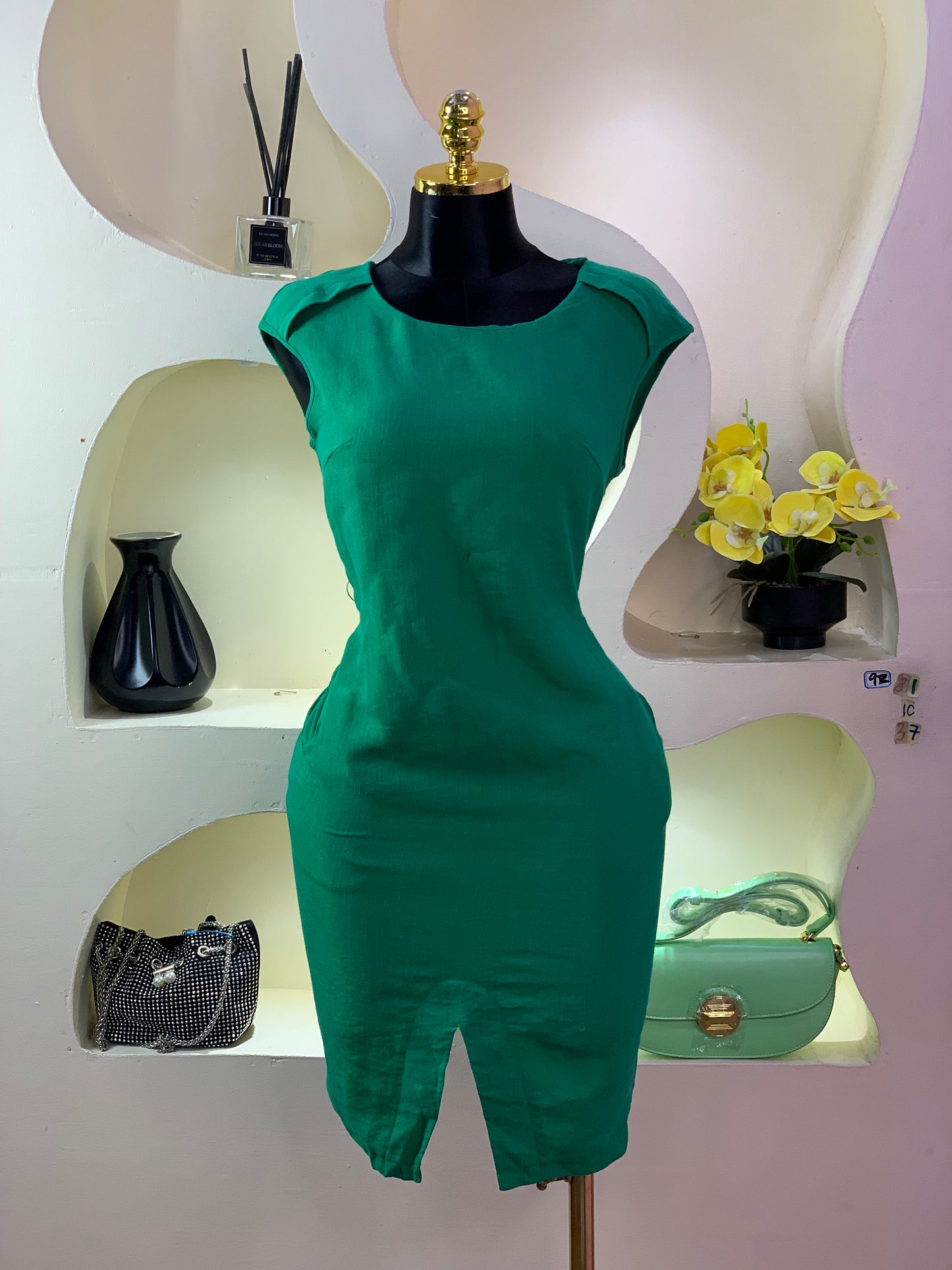 SIZE10 9Z81 Length37