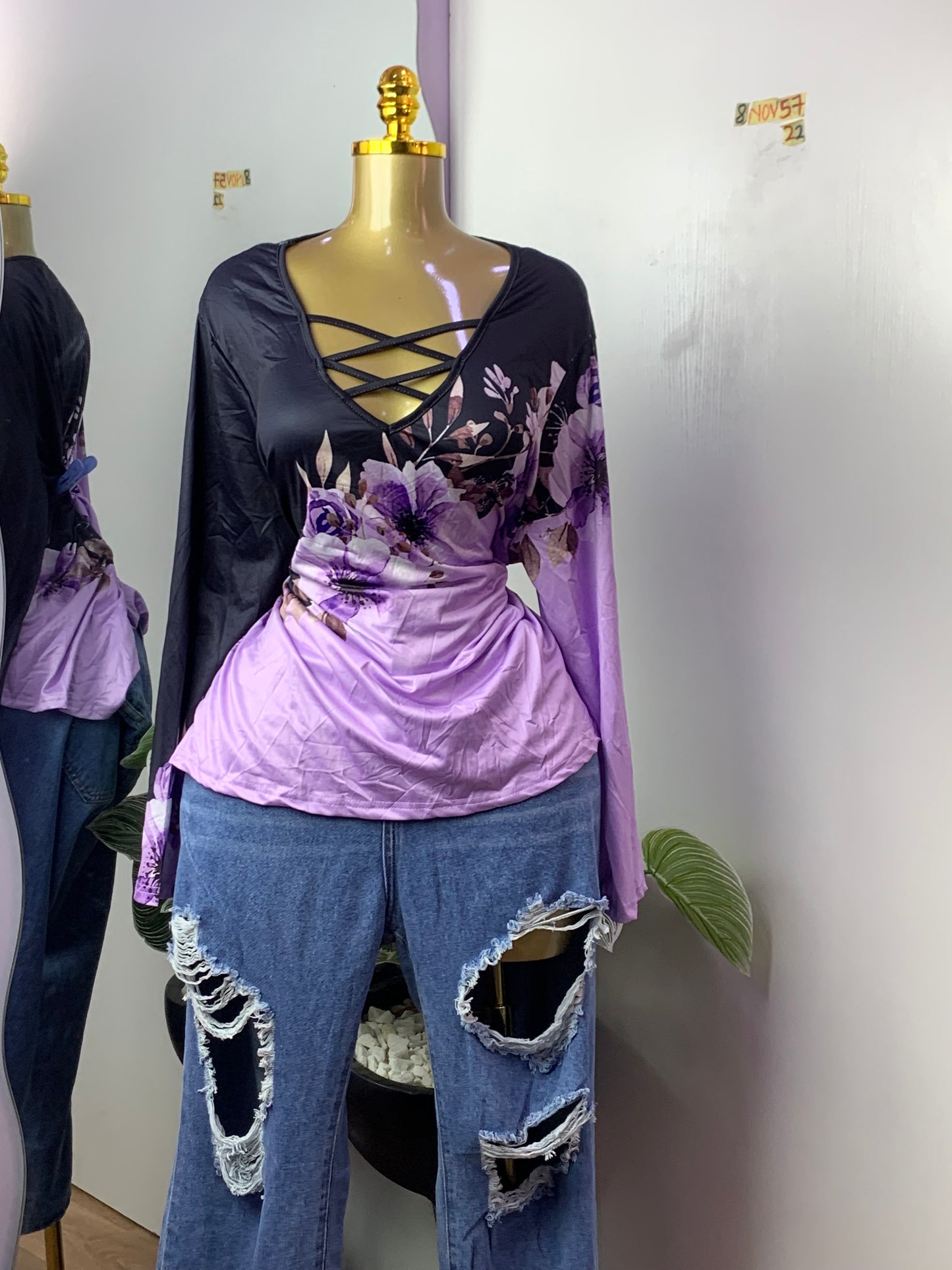 SIZE22 8NOV57(top only)