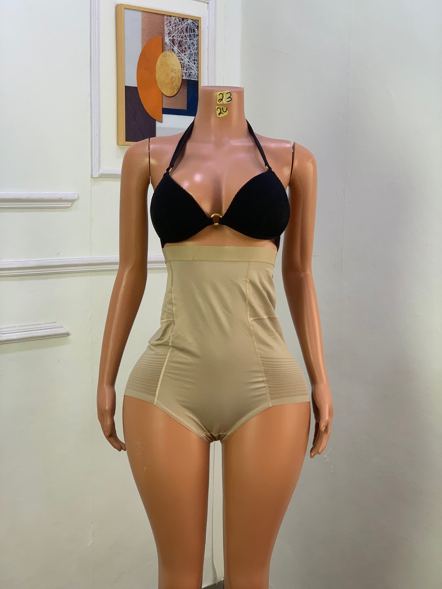 Bodyshaper23 size 20