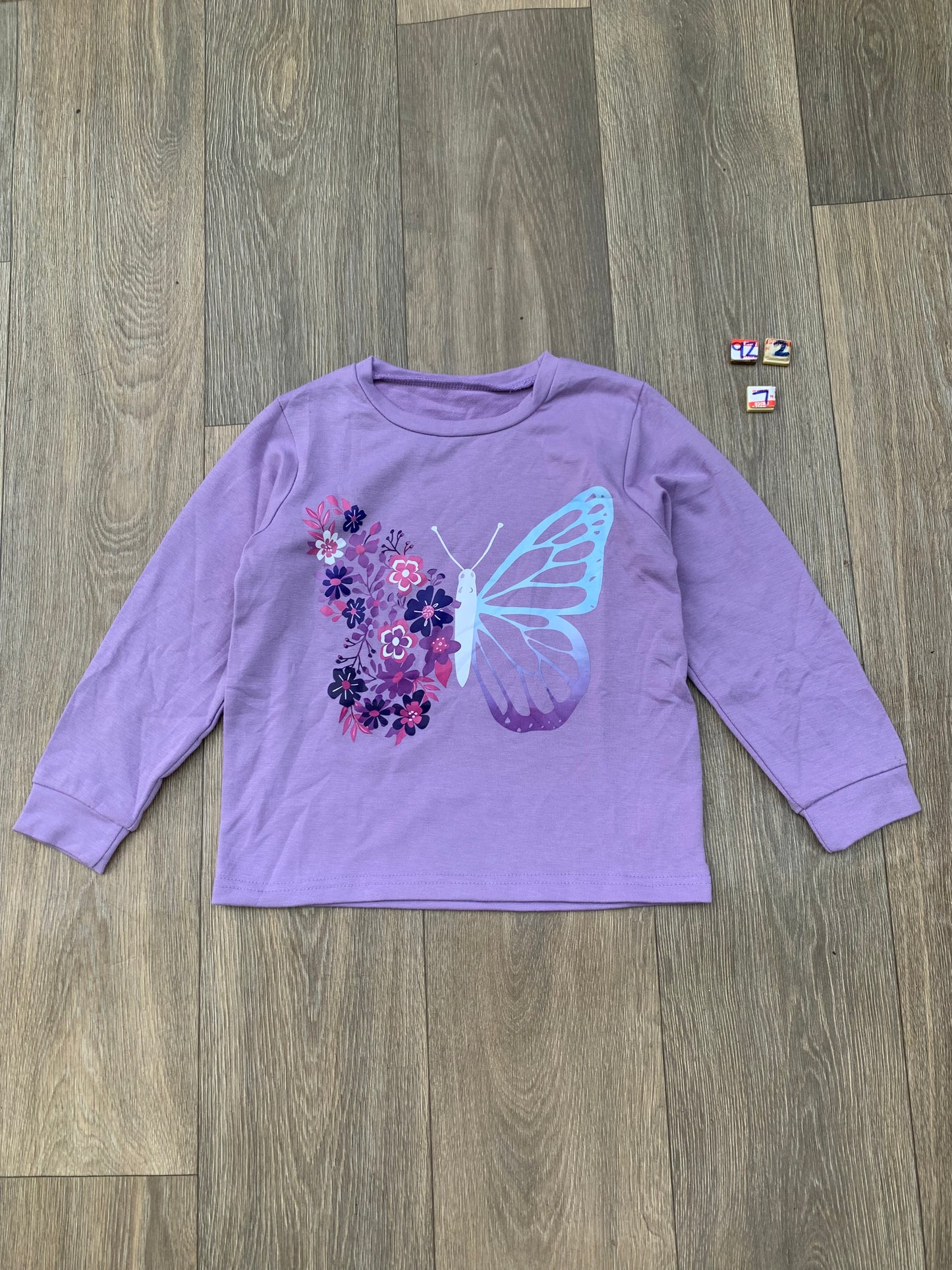 9Z2 Age 7 years (purple butterfly top)