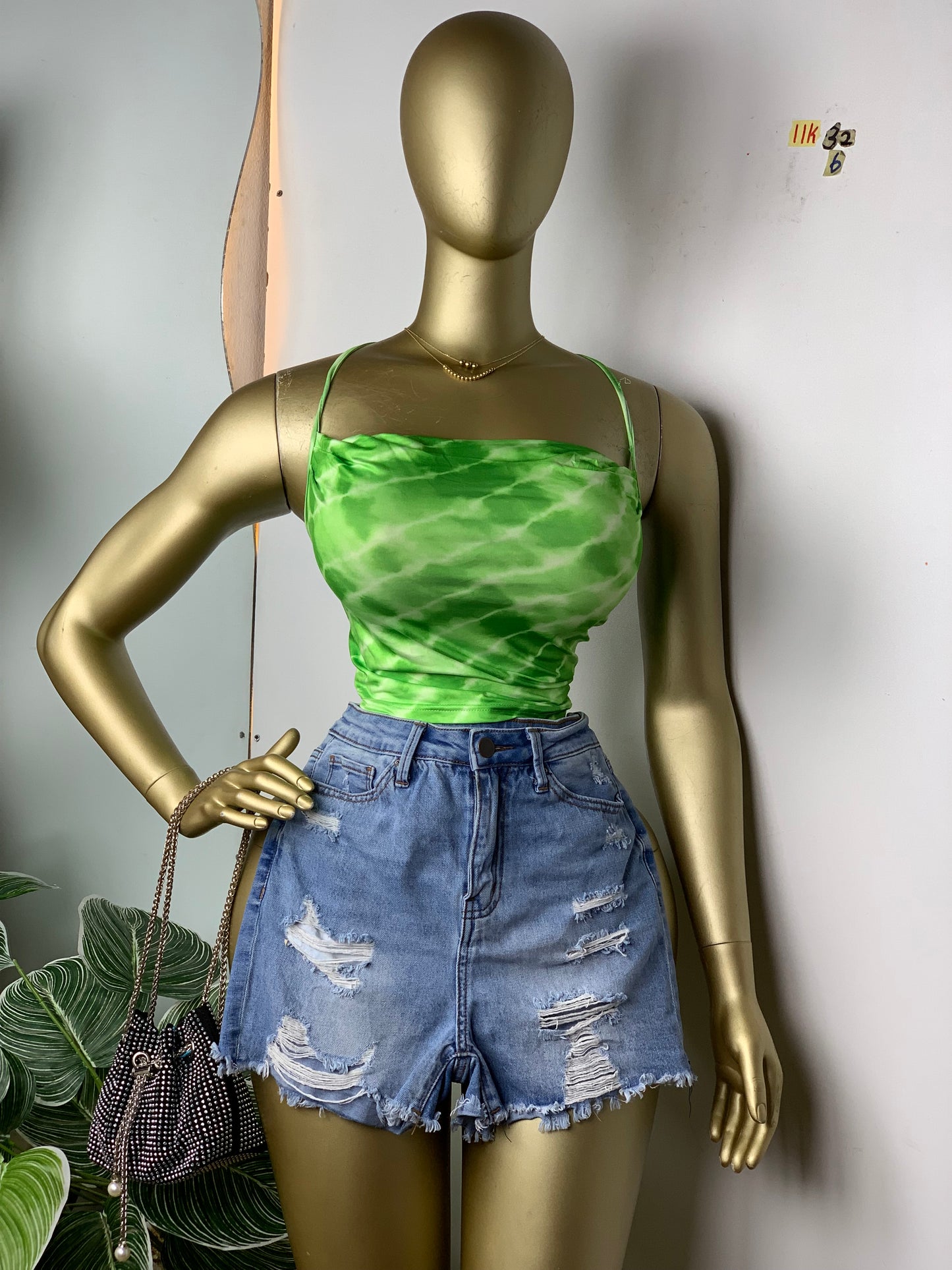 SIZE6 11k32a(short only)