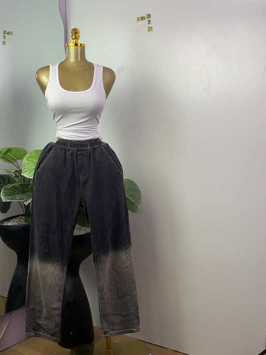 SIZE6 18NOV80 Length37(jean only)