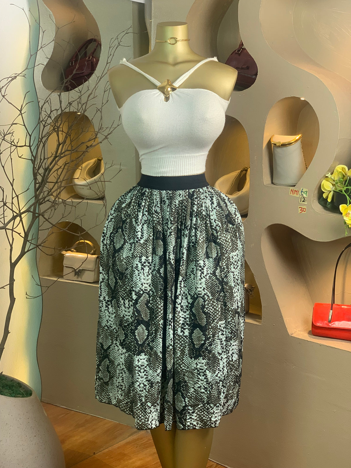 NIMI69 SIZE12 Length30(skirt only)