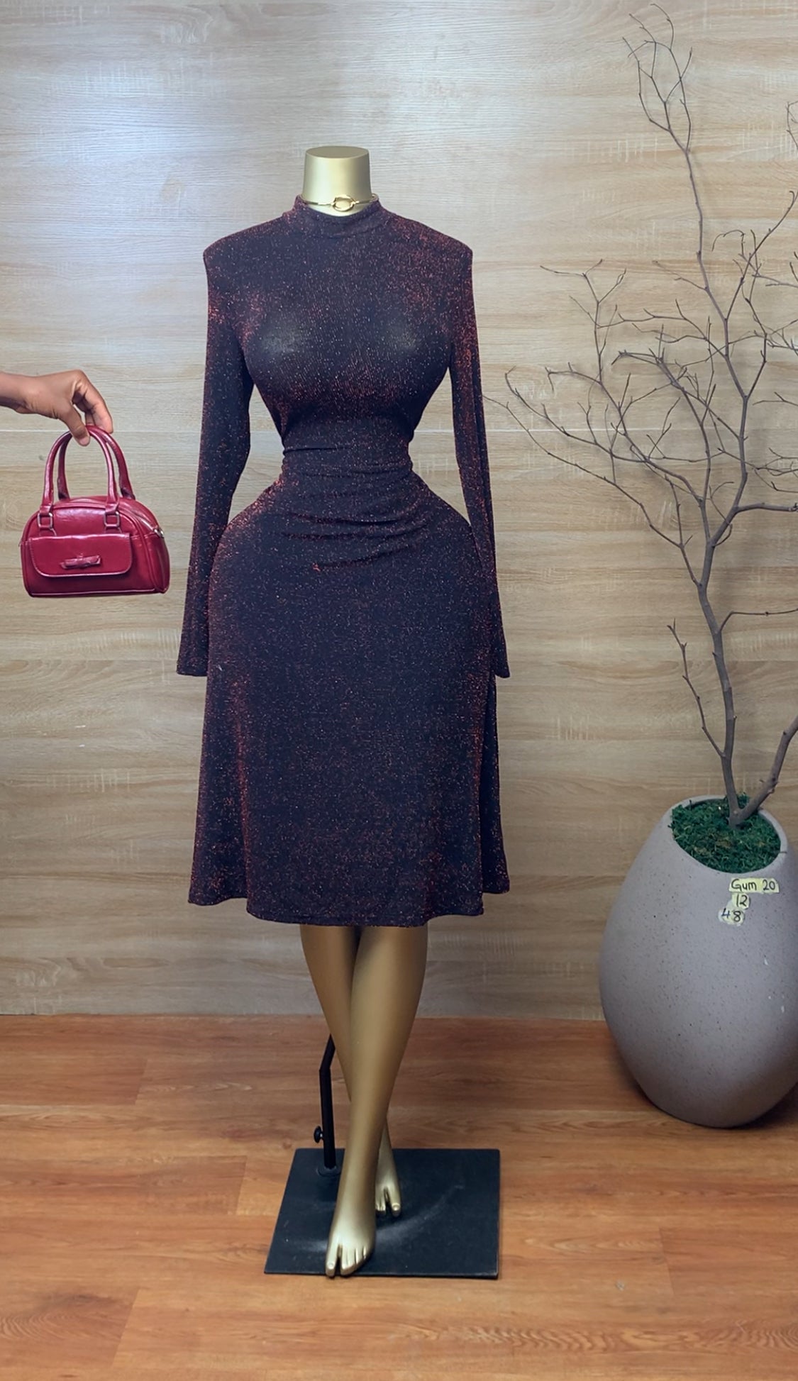 GUM20 SIZE12 Dark burgundy DRESS Length48