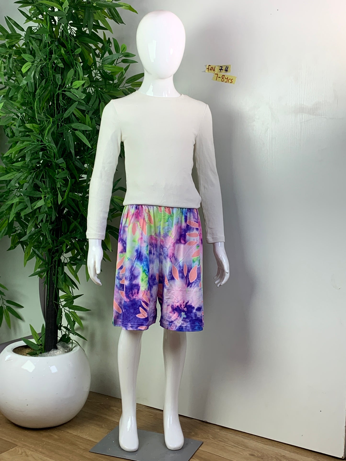 FAV74 7-8yrs(short only)