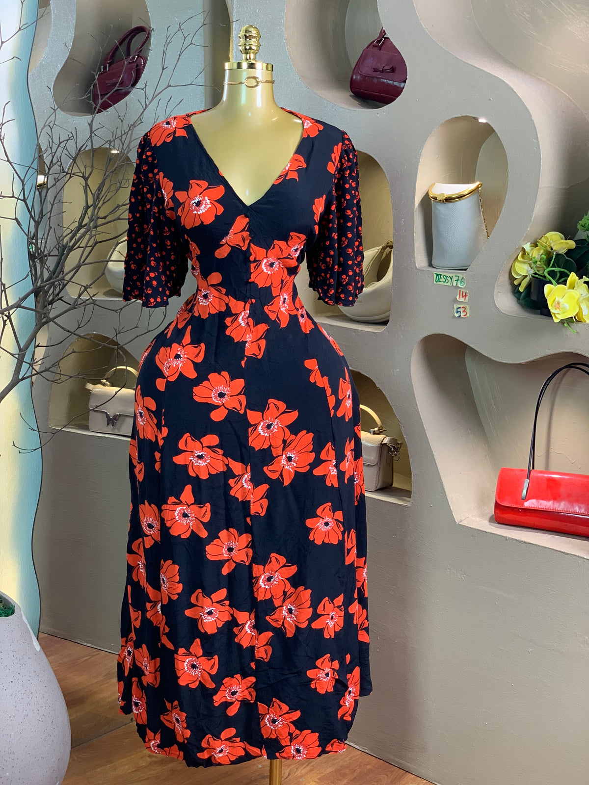 DESSY76 SIZE14 Length53