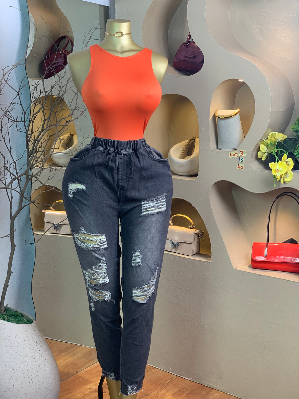 LUCY31 SIZE18 Length40