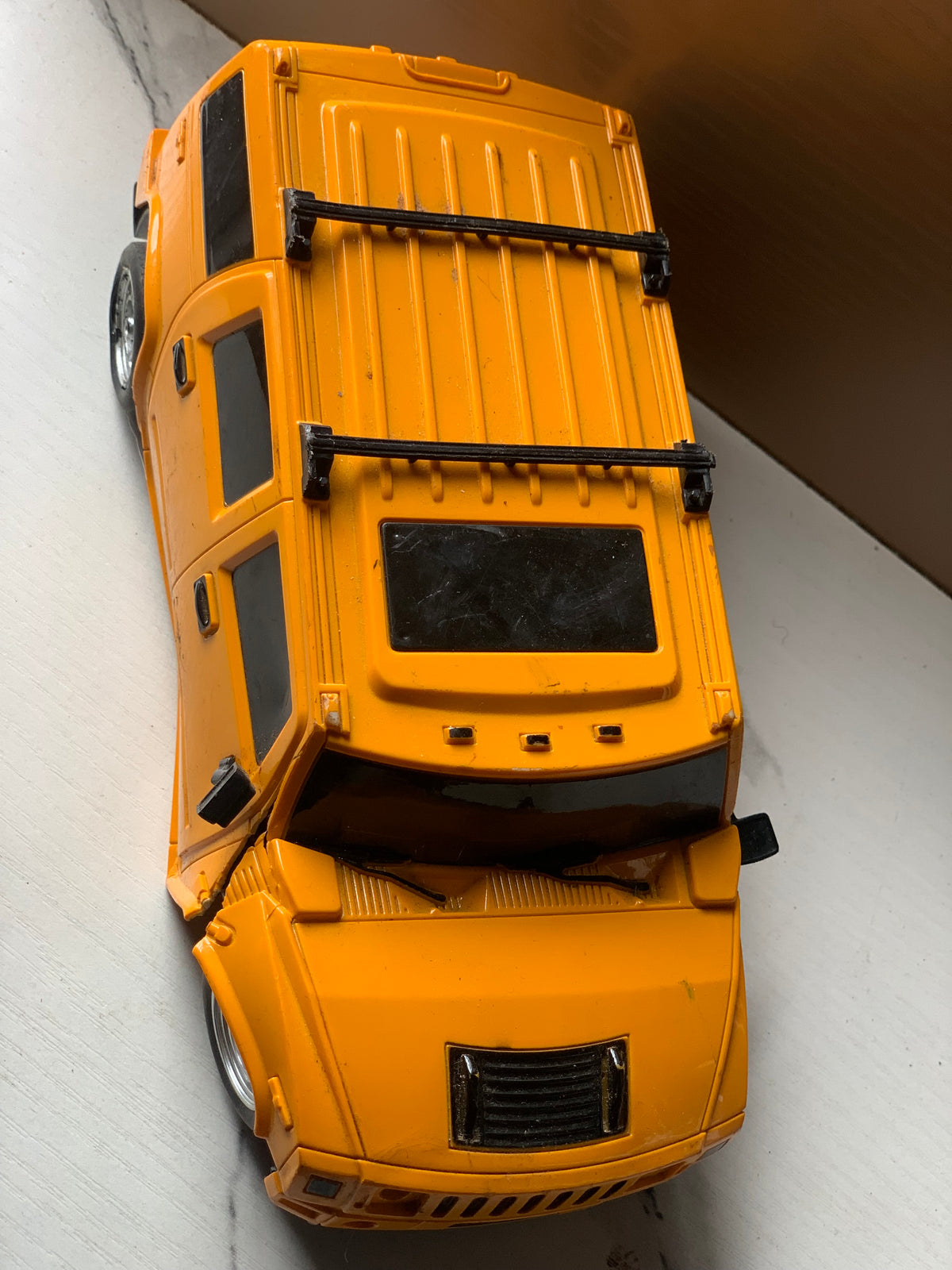 YELLOW VAN