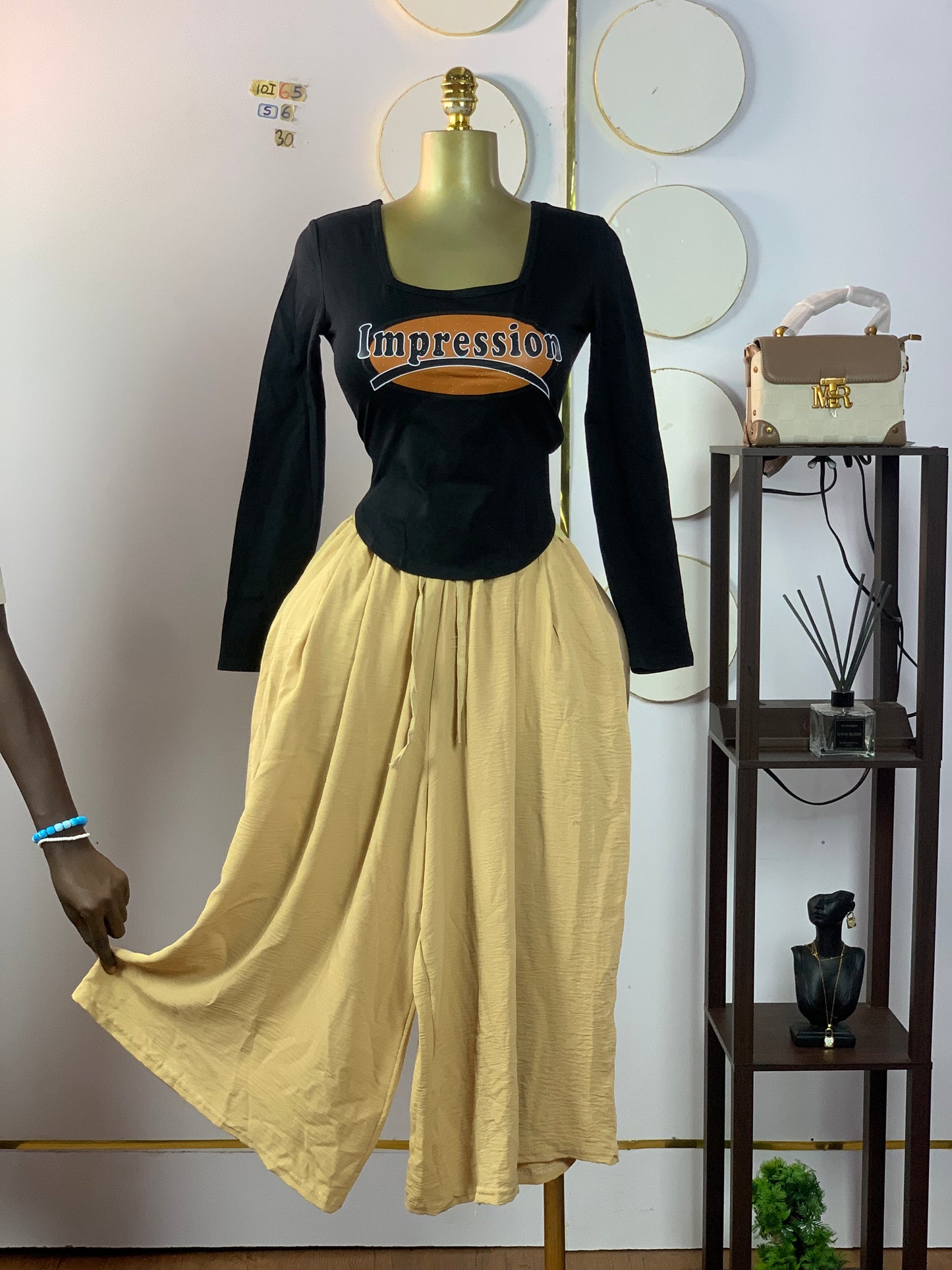 SIZE6 10I65A (Top Only)