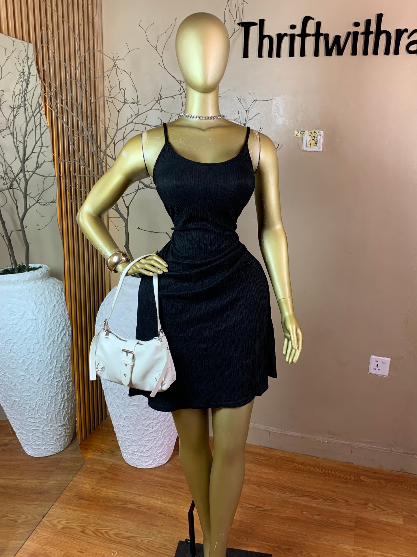 ZEE35 BLACK DRESS SIZE12 Length45