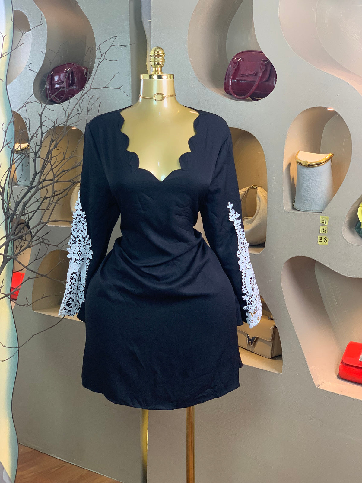 WALK-IN51 SIZE14 Length38 black dress