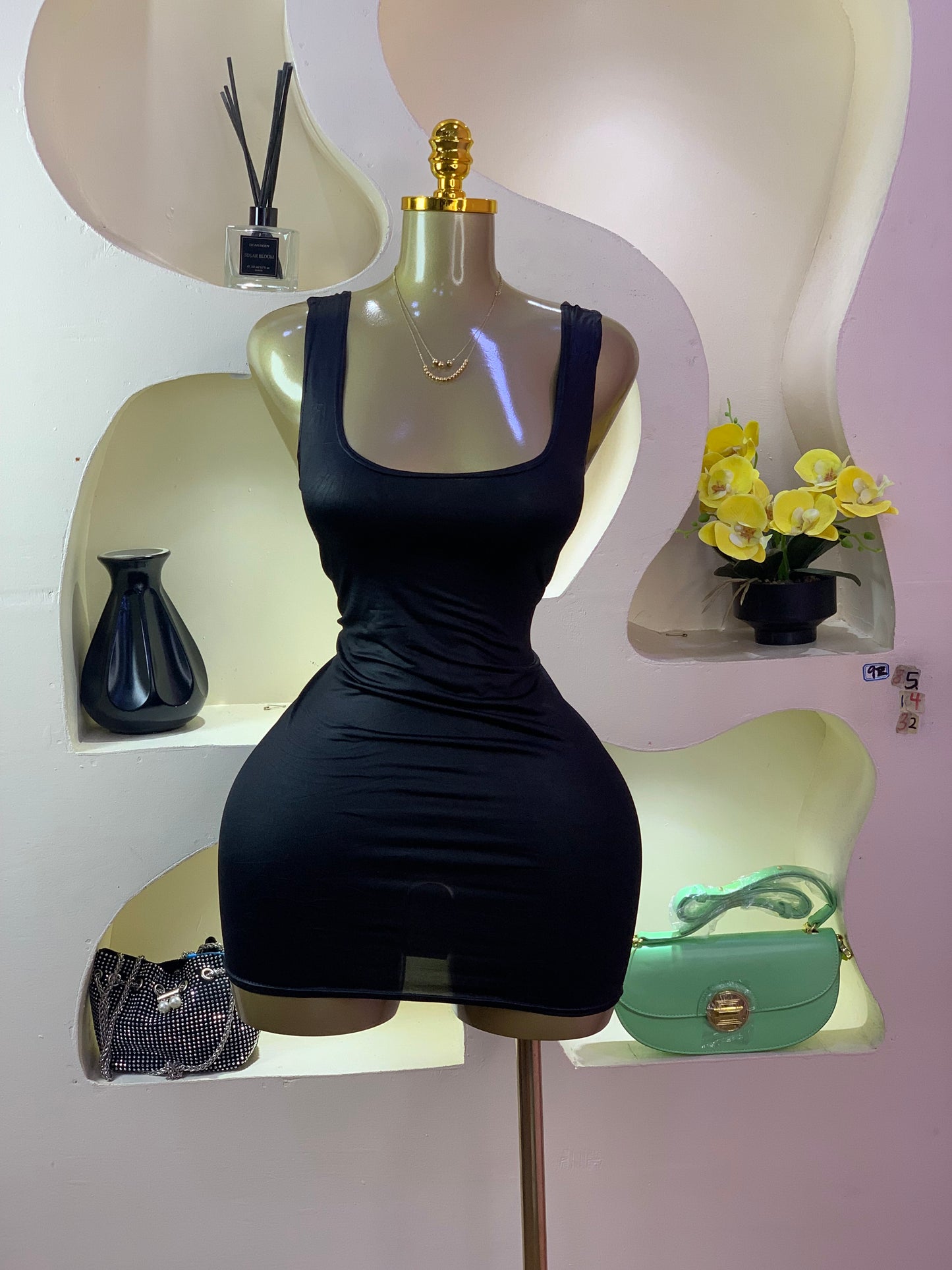 SIZE14 9Z85 Length32