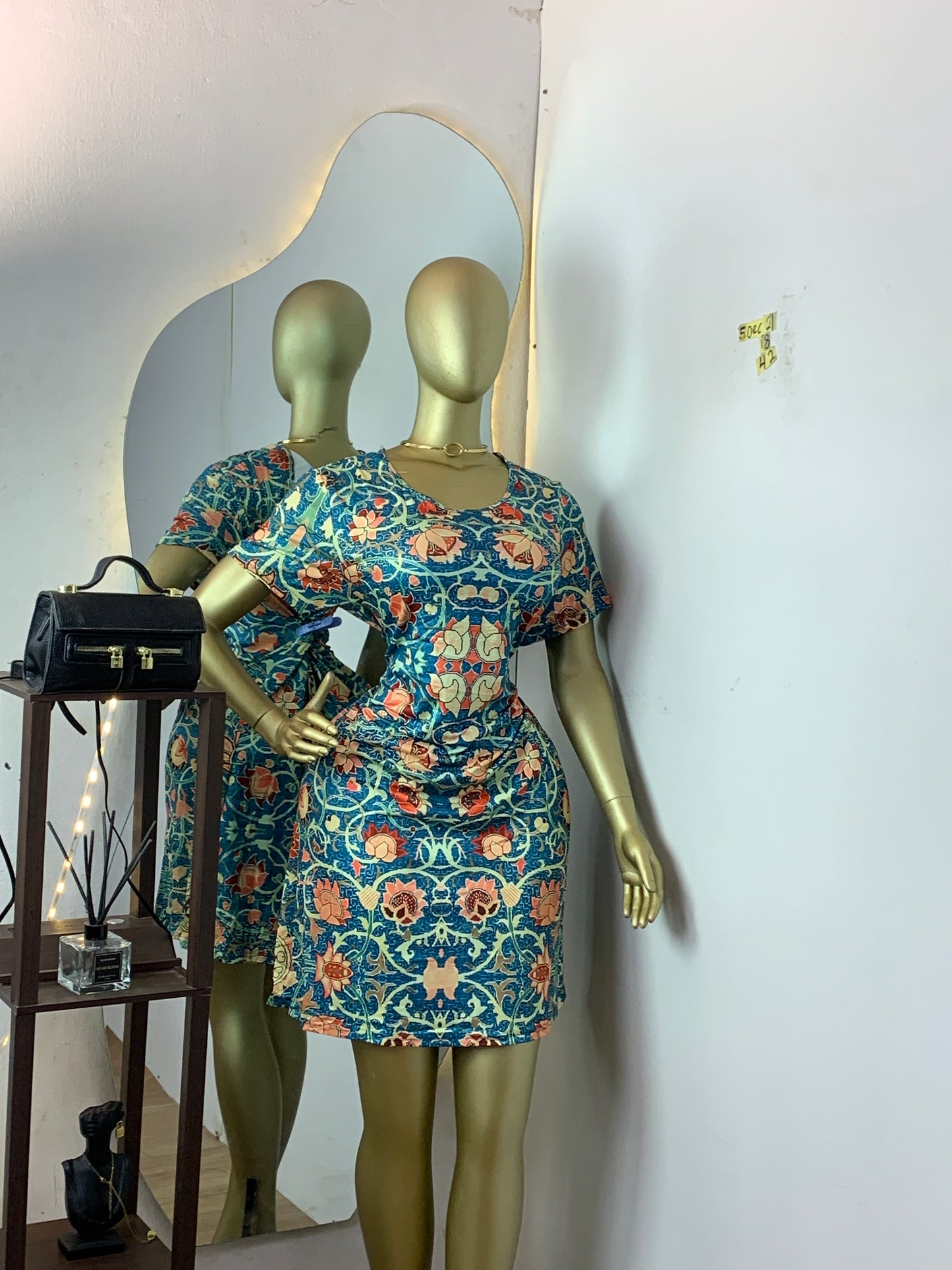 SIZE18 5DEC21 Length42