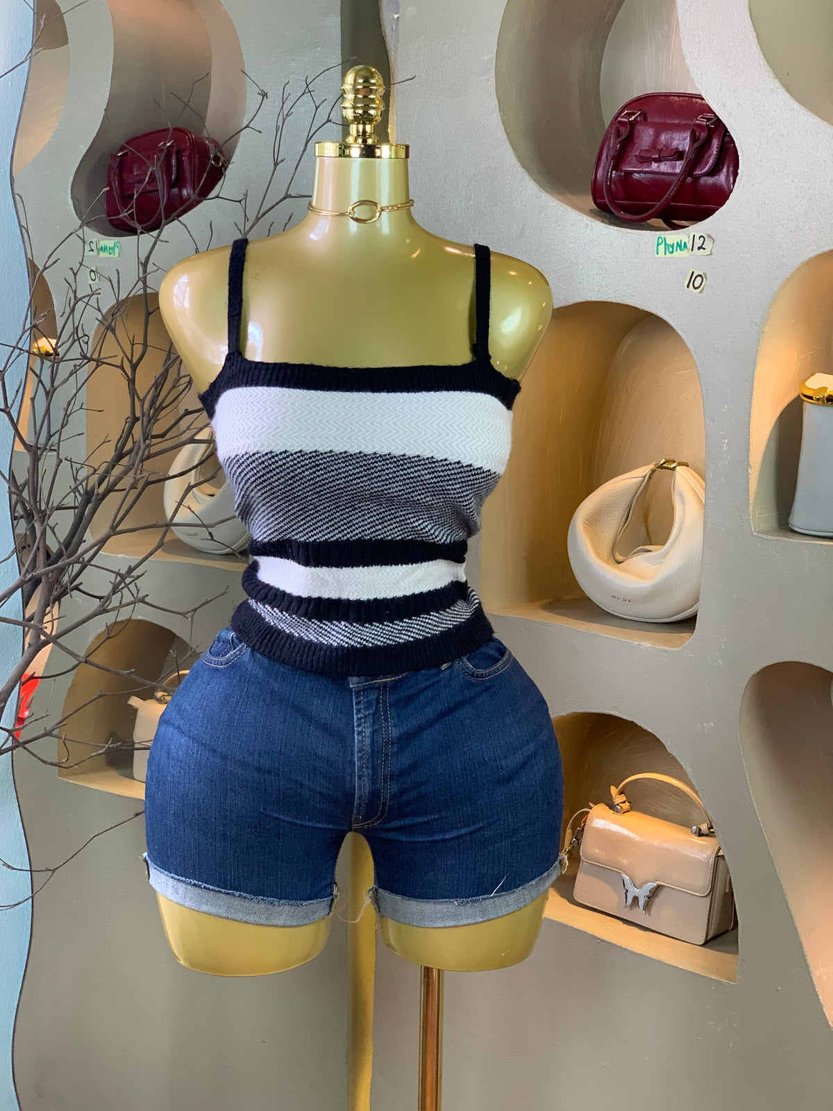 PHYNA12 SIZE10 top only