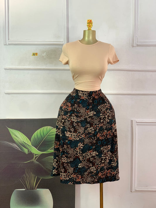 SIZE 12 15N169 skirt only