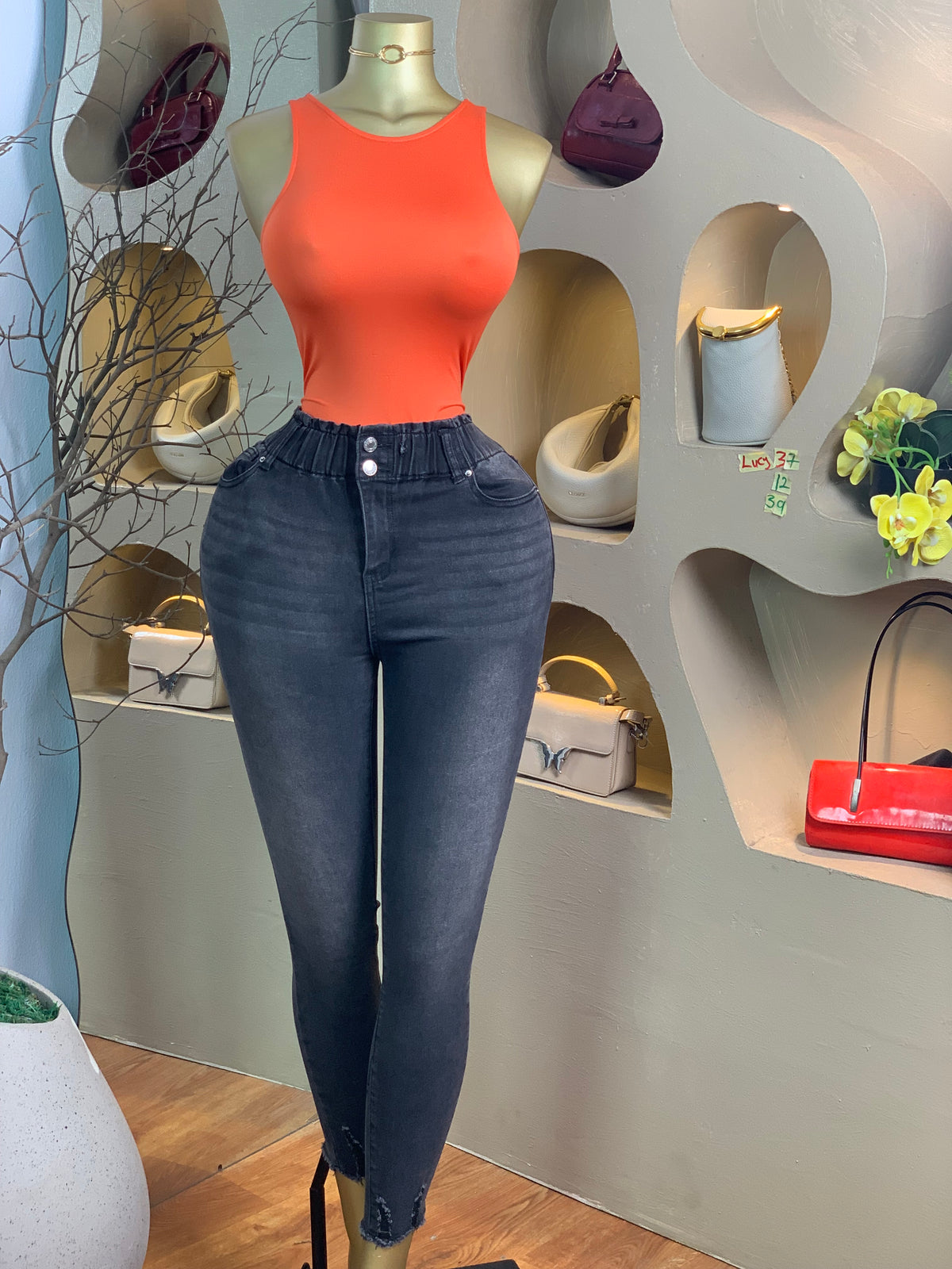 LUCY37 SIZE12 Length39