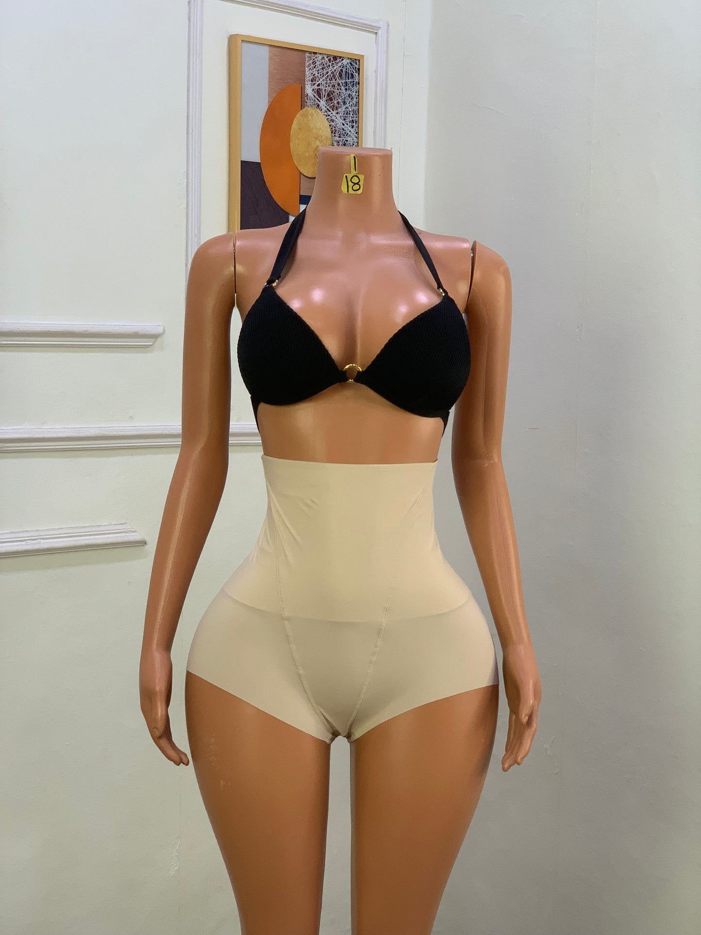 Bodyshaper1 size 18