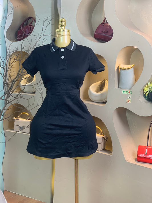 DESSY72 SIZE6 Length30 black dress