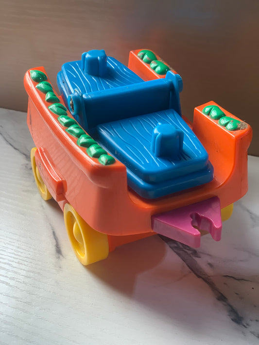 SEE SAW CAR